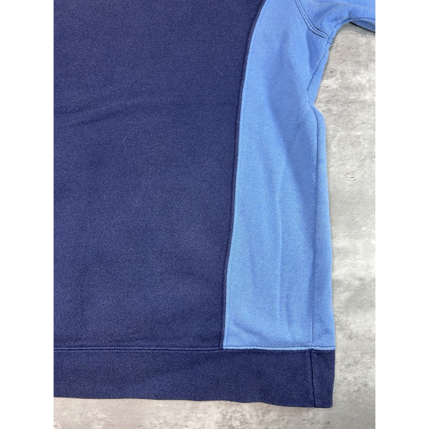 Vintage Tennessee Titans NFL Embroidered Logo Reebok Football Sweatshirt Large