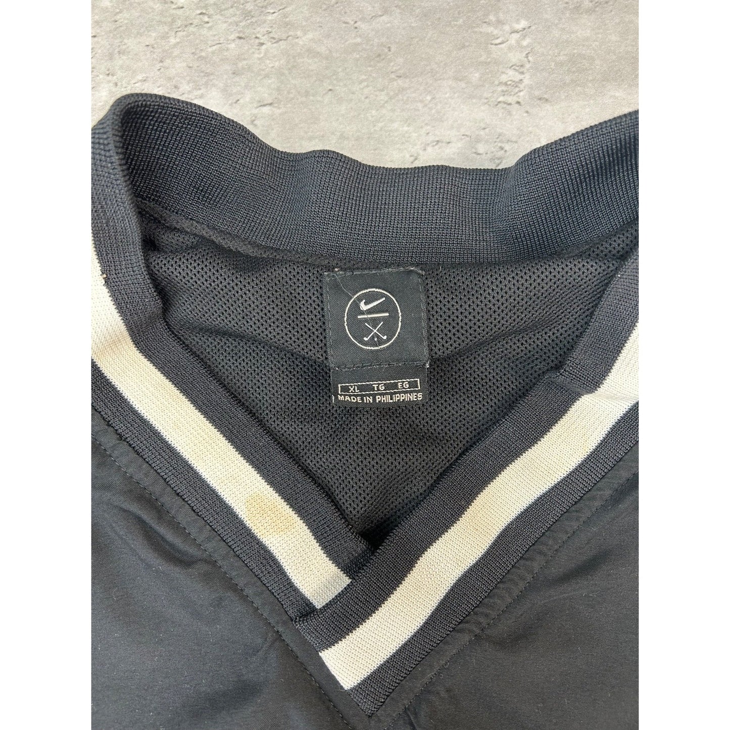 Vintage 2000 Nike Embroidered Swoosh Nylon Windbreaker Jacket Size XL