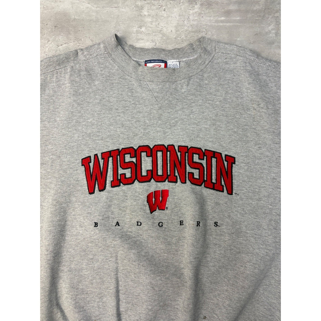 Vintage Wisconsin Badgers NCAA Embroidered Spellout Sweatshirt Size Large