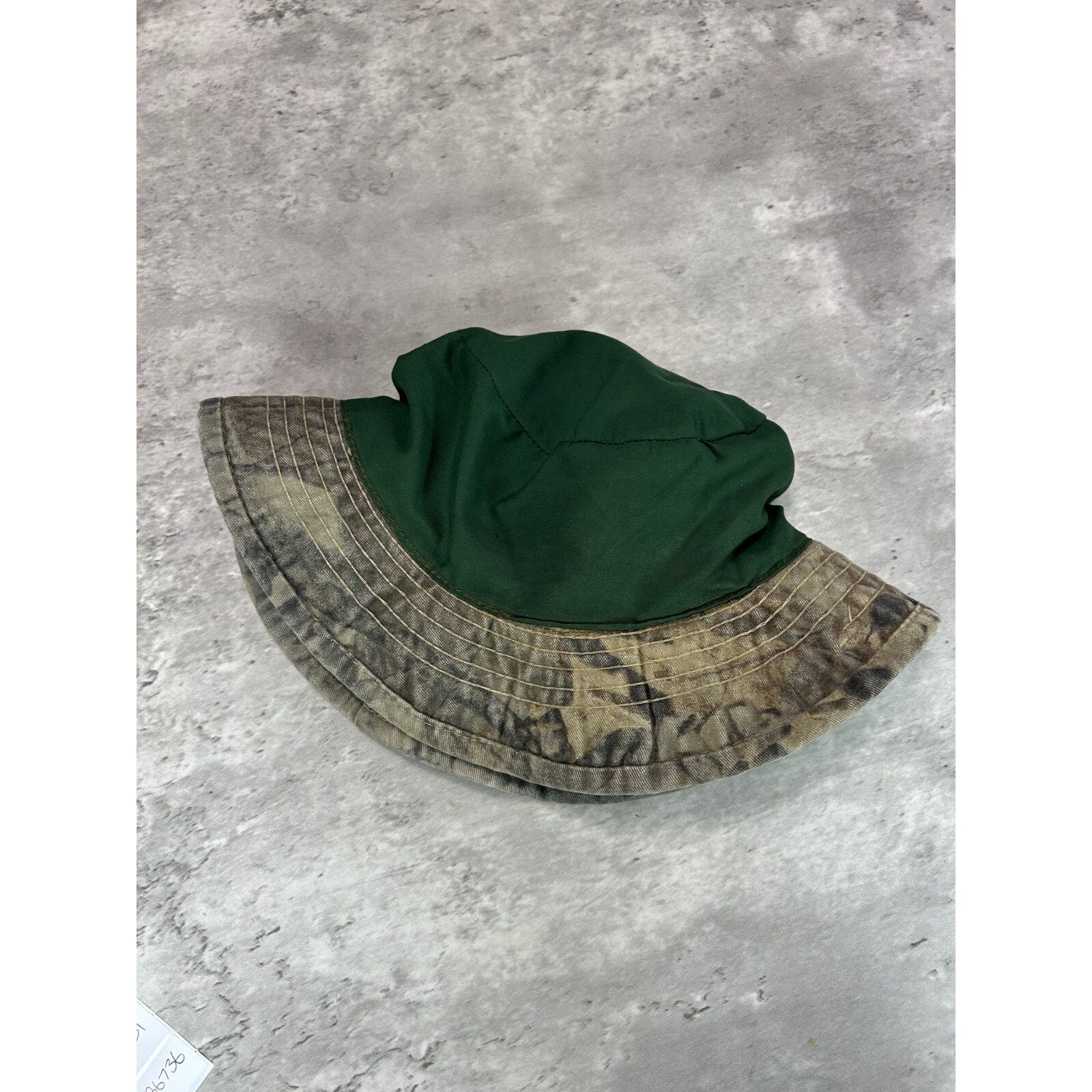 Vintage 90s Gore-Tex Hunting Camo Outdoors Bucket Hat OSFA Green/Brown