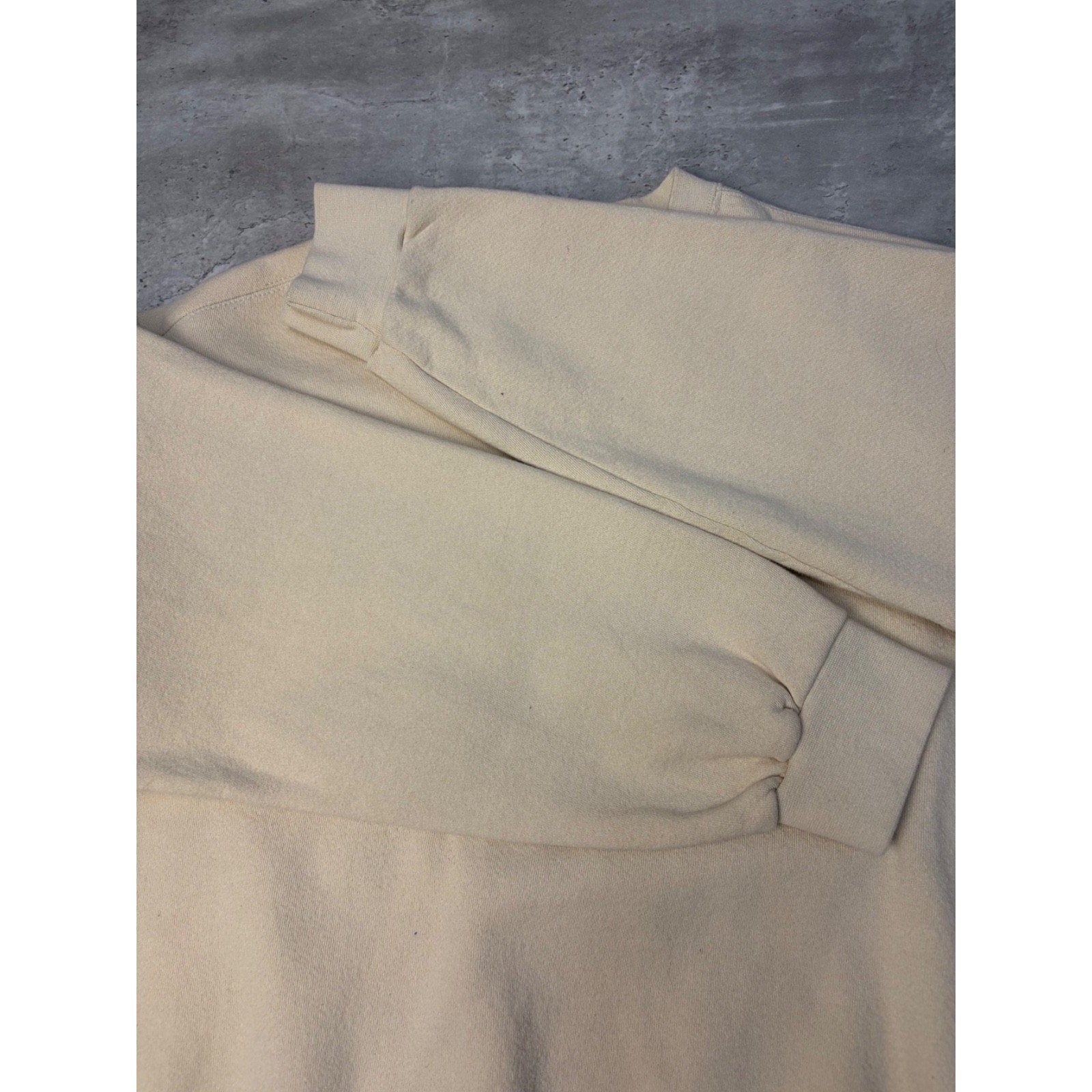 Vintage 2000s Nike Embroidered Mini Swoosh Cream Crewneck Sweatshirt Size Large