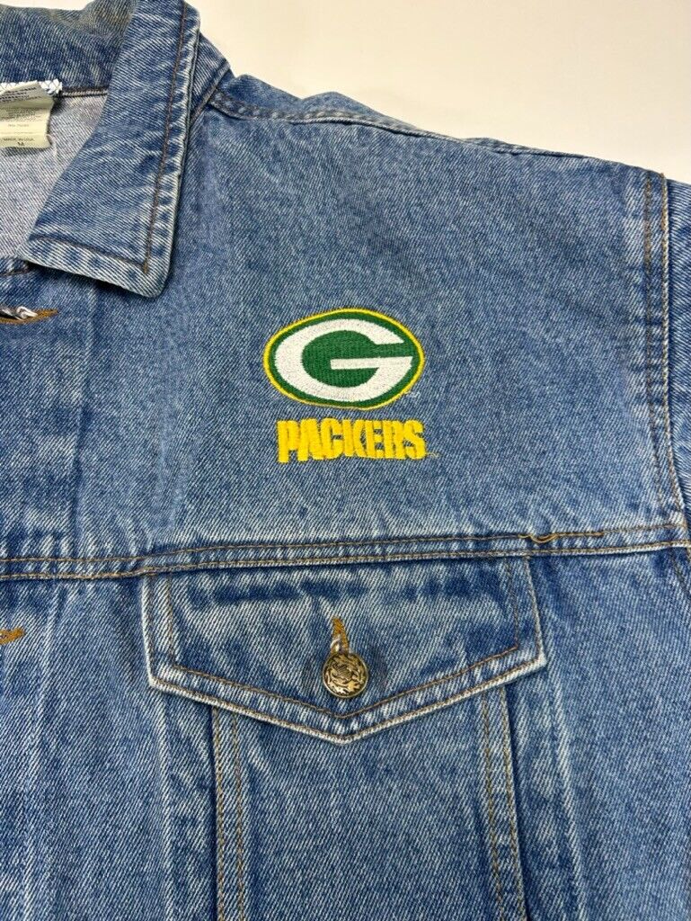 Vintage 90s Green Bay Packers NFL Light Wash Denim Trucker Jacket Size Medium