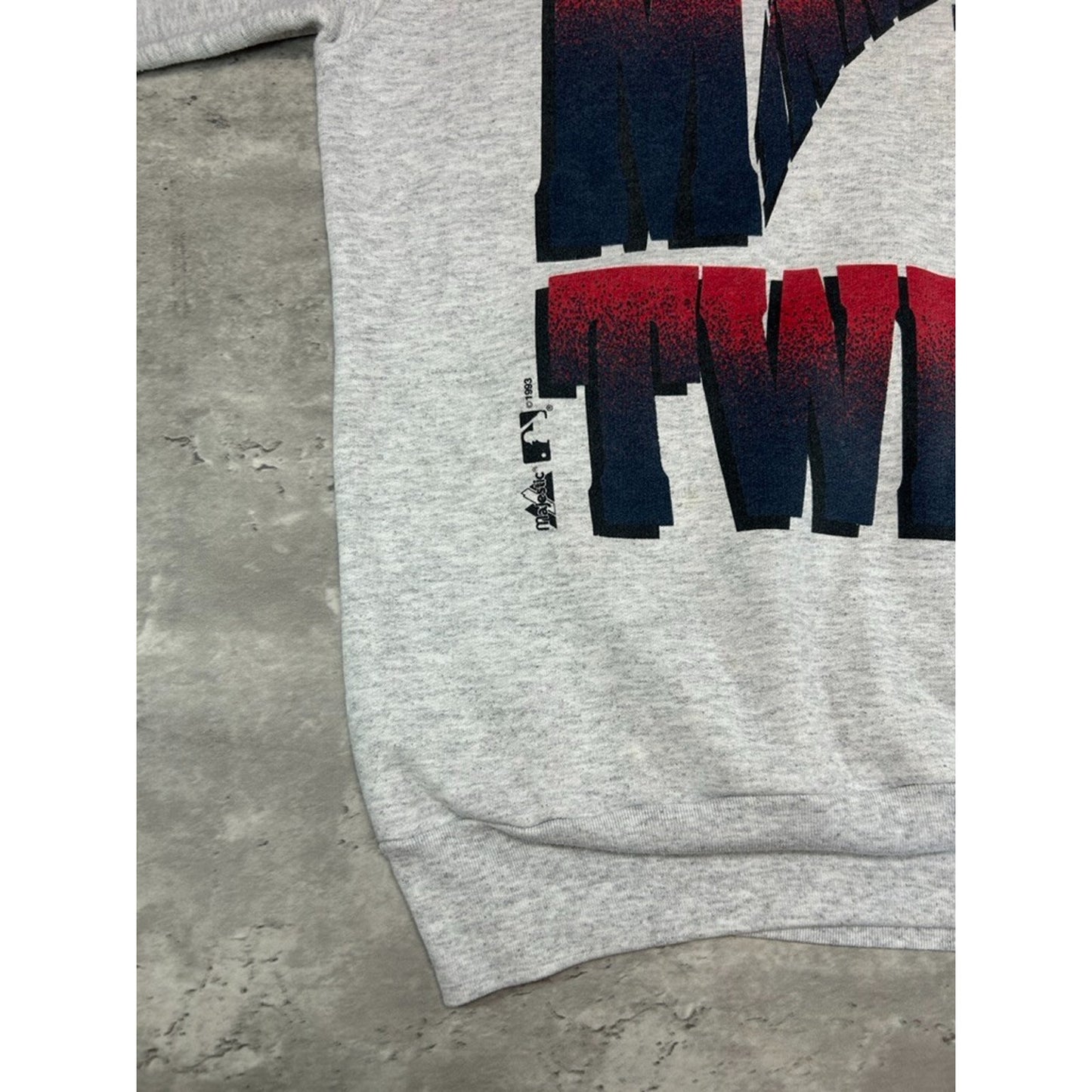 Vintage 1993 Minnesota Twins MLB Graphic Spellout Baseball Sweatshirt Size Large