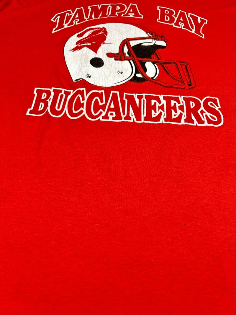 Vintage 80s/90s Tampa Bay Buccaneers NFL Russell Athletic T-Shirt Size Large