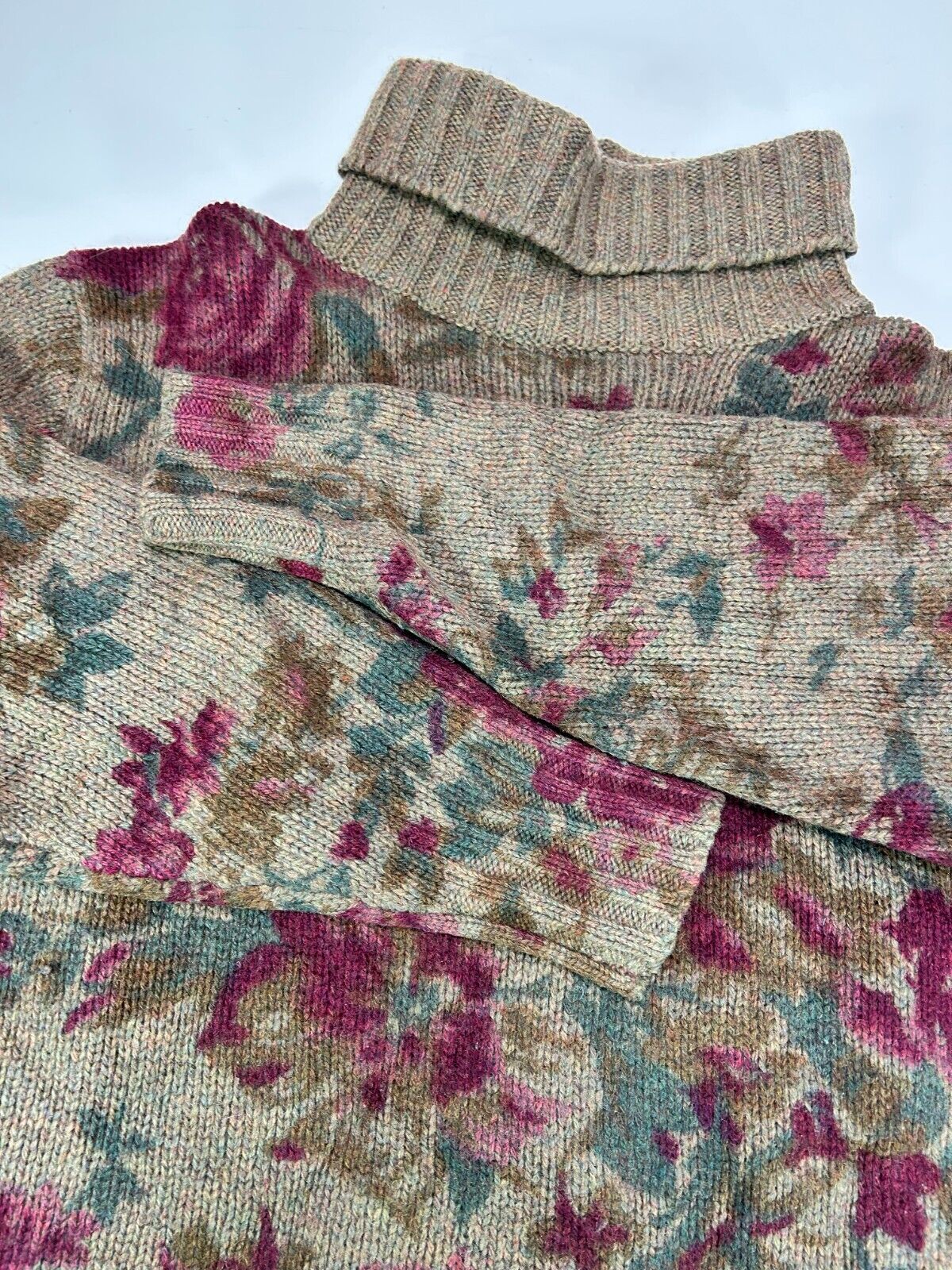 Vintage 90s Ralph Lauren Floral Pattern 100% Wool Turtleneck Knit Sweater Large