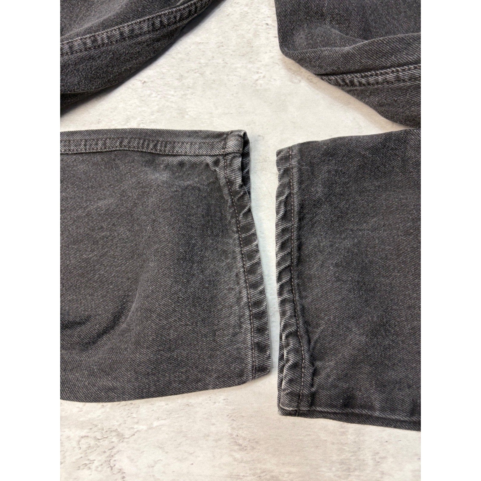 Vintage Levis 560 Red Tab Loose Fit Black Wash Denim Pants Size 39