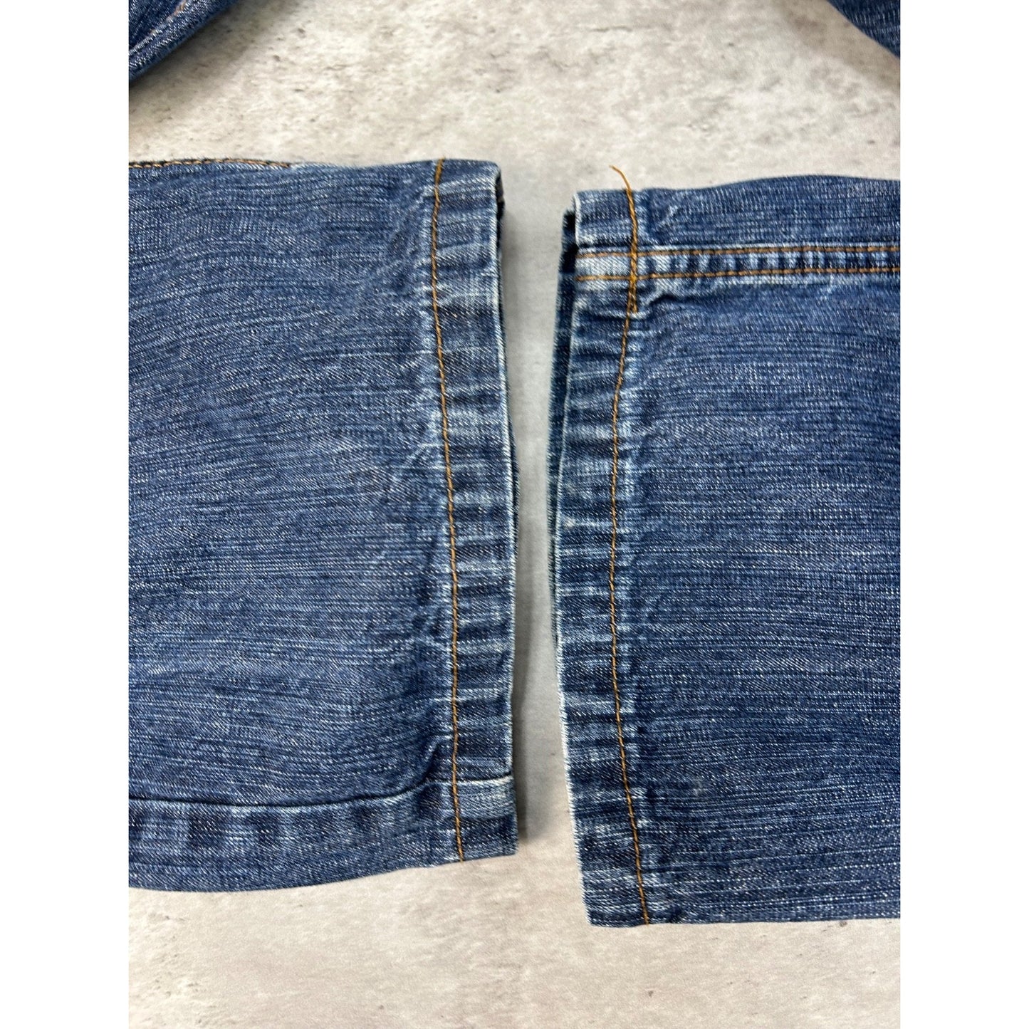 Vintage Y2K Roca Wear Embroidered Pockets Dark Wash Denim Pants Size 35