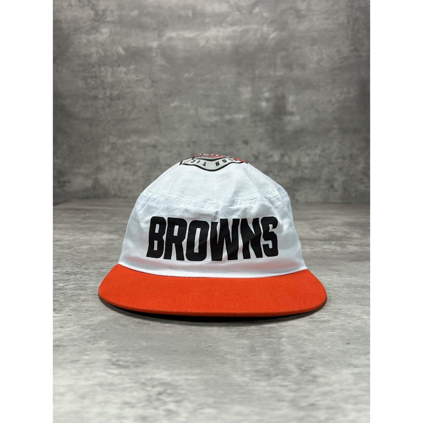 Vintage 80s/90s Cleveland Browns NFL Graphic Spellout Logo Snapback Hat OSFA
