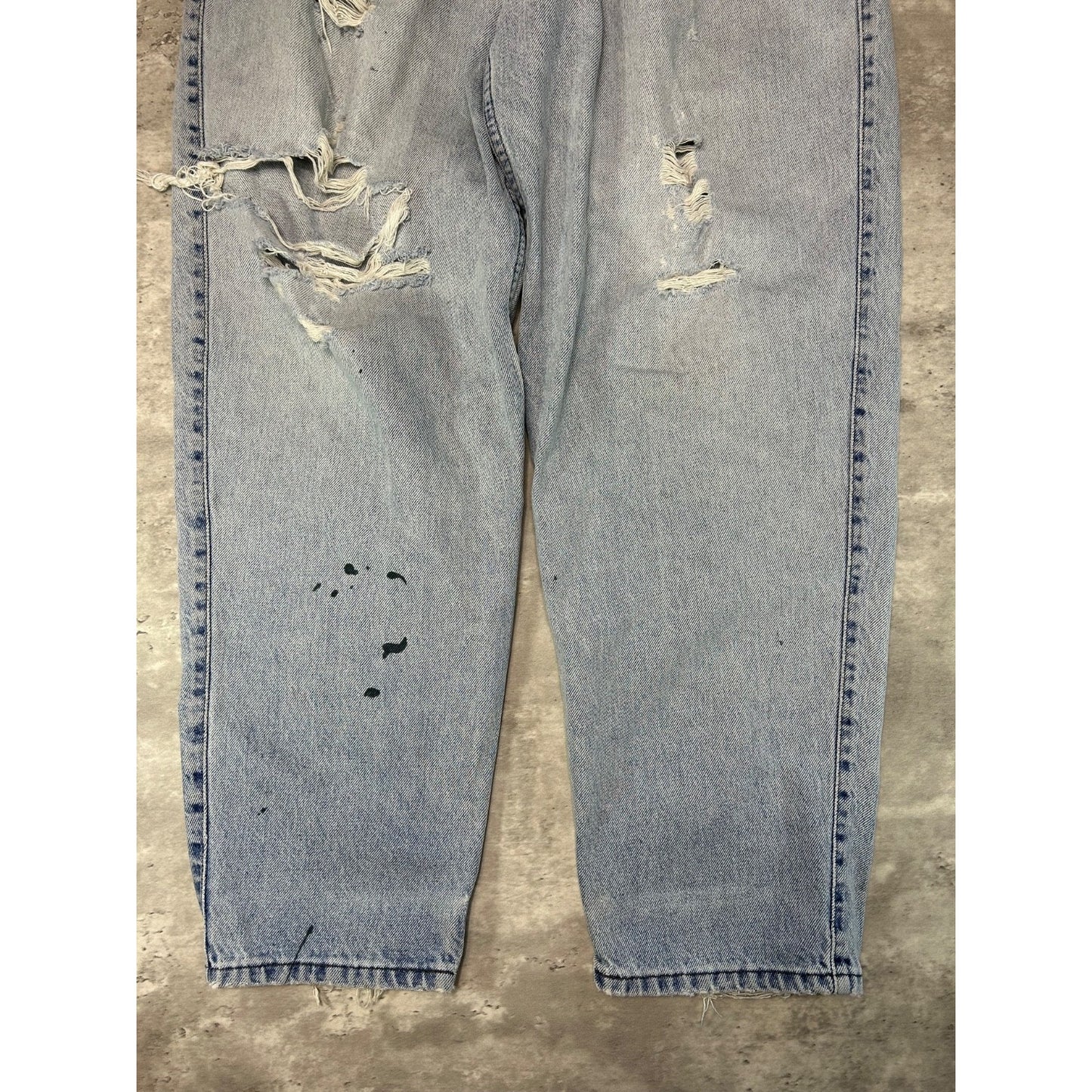 Vintage Y2K Levis Silvertab Baggy Fit Light Wash Distressed Denim Pants Size 35