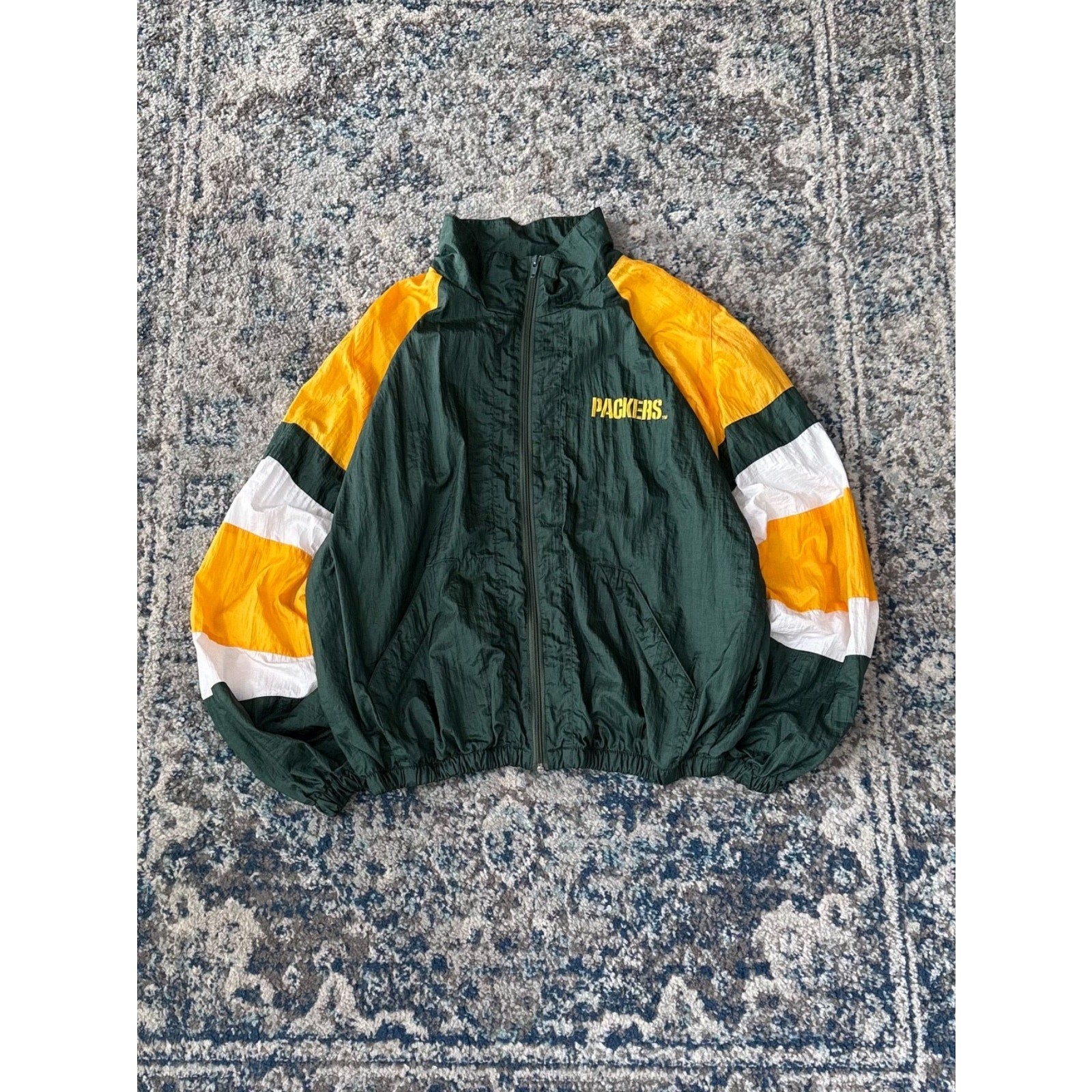 Vintage Green Bay Packers NFL Embroidered Spellout Windbreaker Jacket Size Large