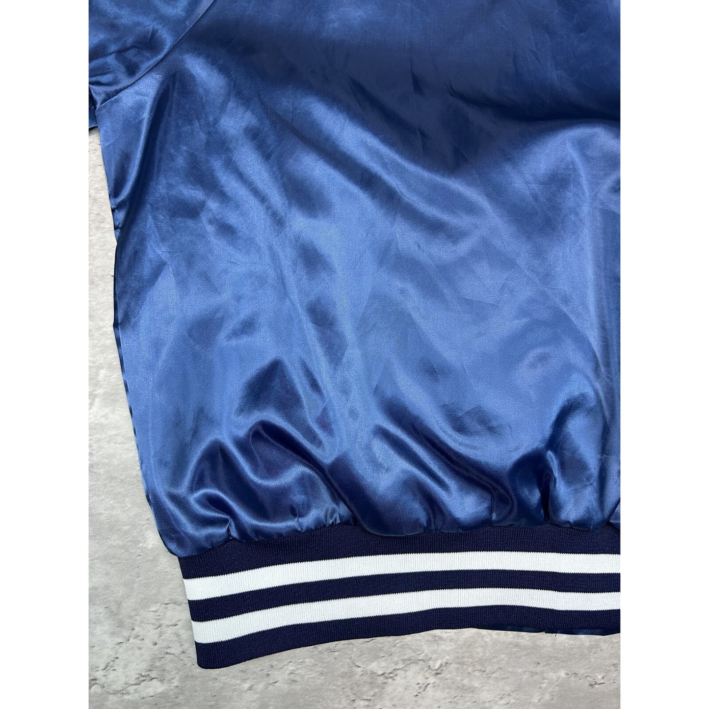 Vintage 80s Buick Embroidered Patch Satin Bomber Jacket Size Large Blue