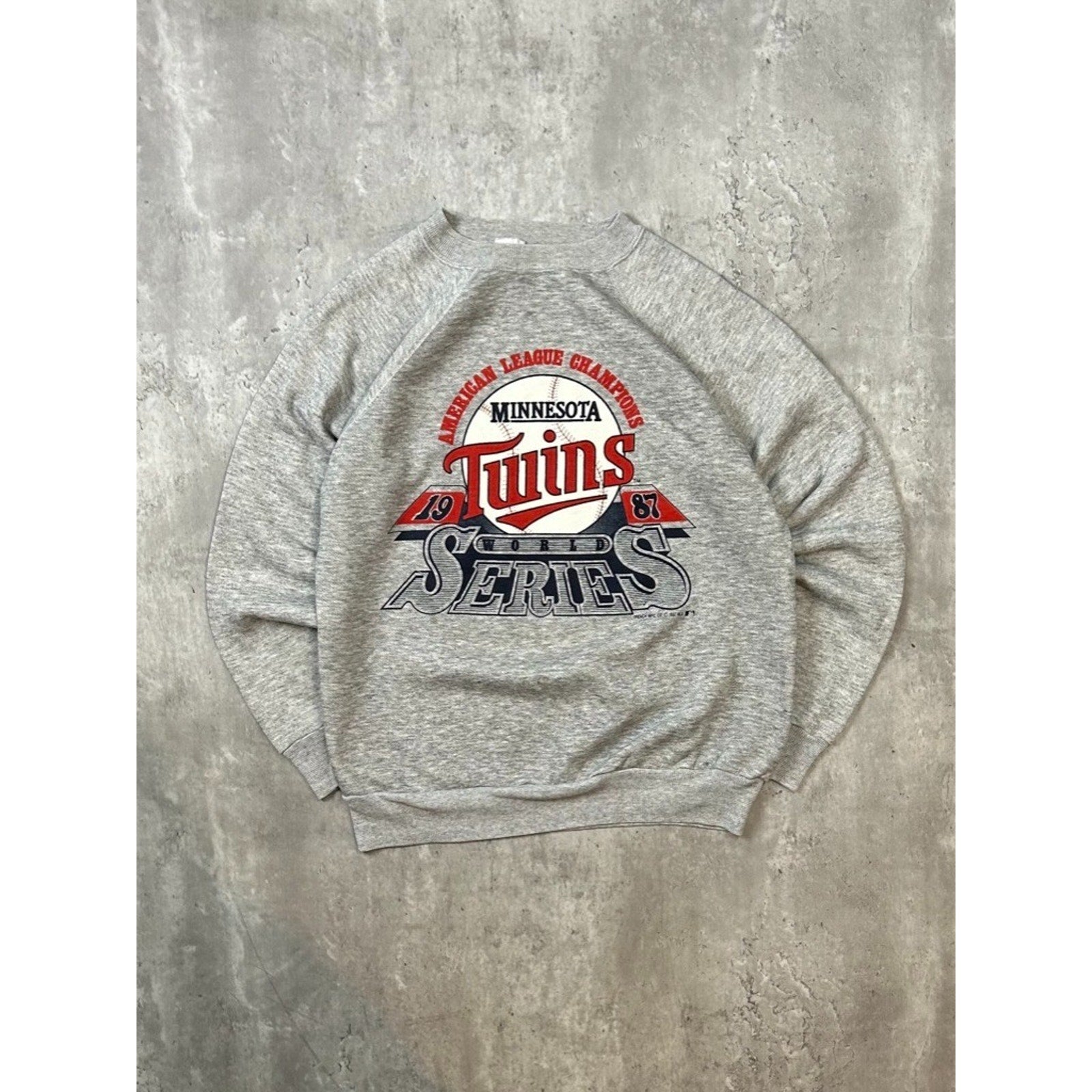 Vintage 1987 Minnesota Twins MLB World Series Champs Baseball Sweatshirt Size XL