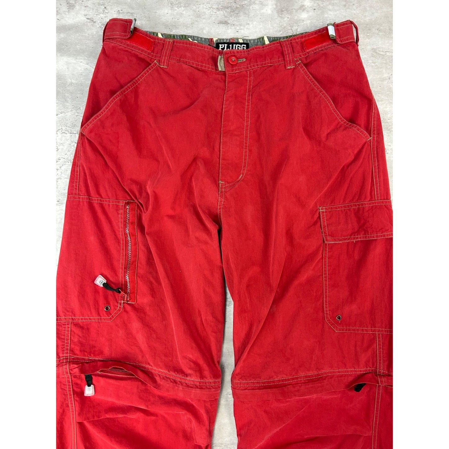 Vintage Y2K Plugg Convertible Baggy Fit Cargo Pants Size 35 Red