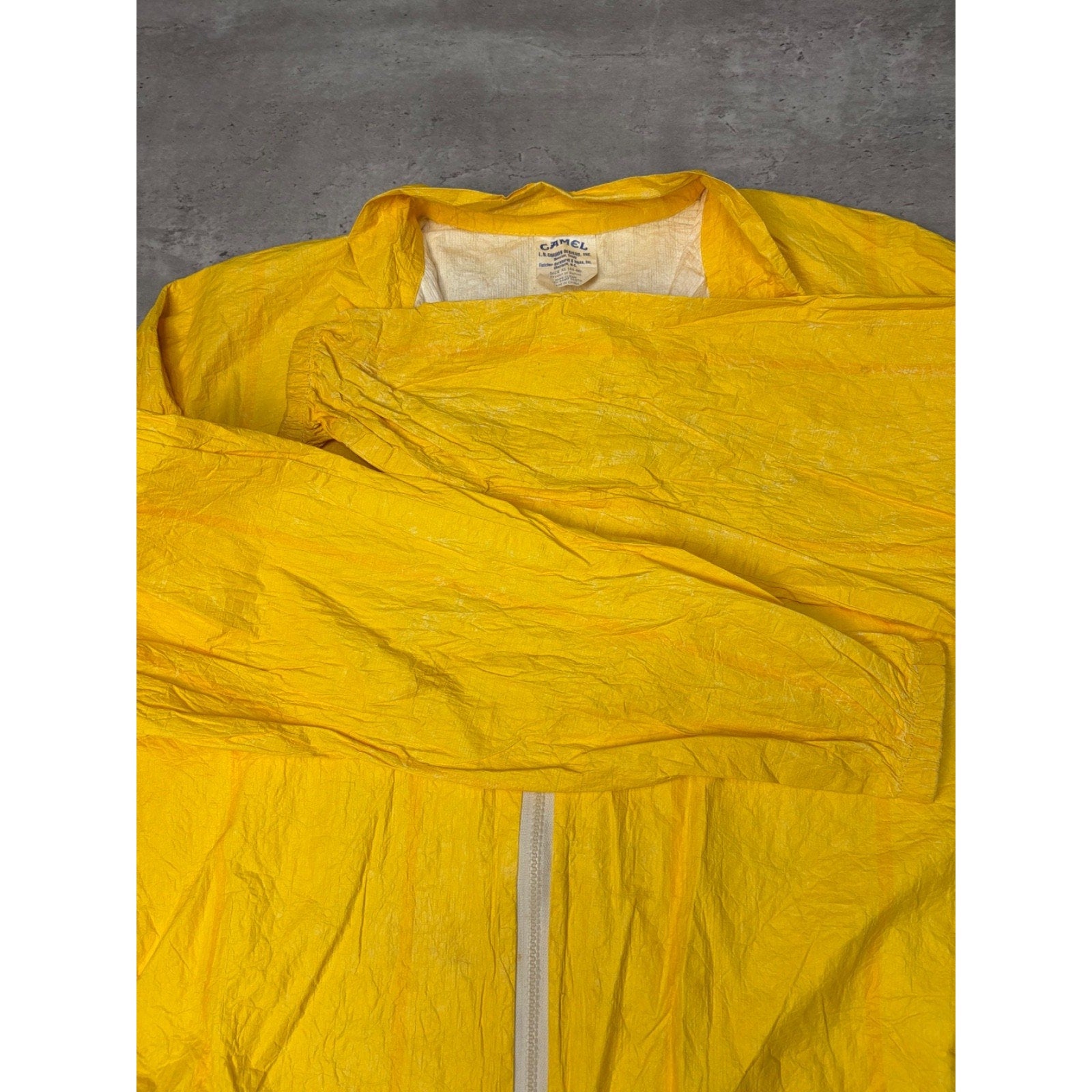 1992 Joe Camel Blues Brothers Lightweight Graphic Windbreaker Jacket Size XL