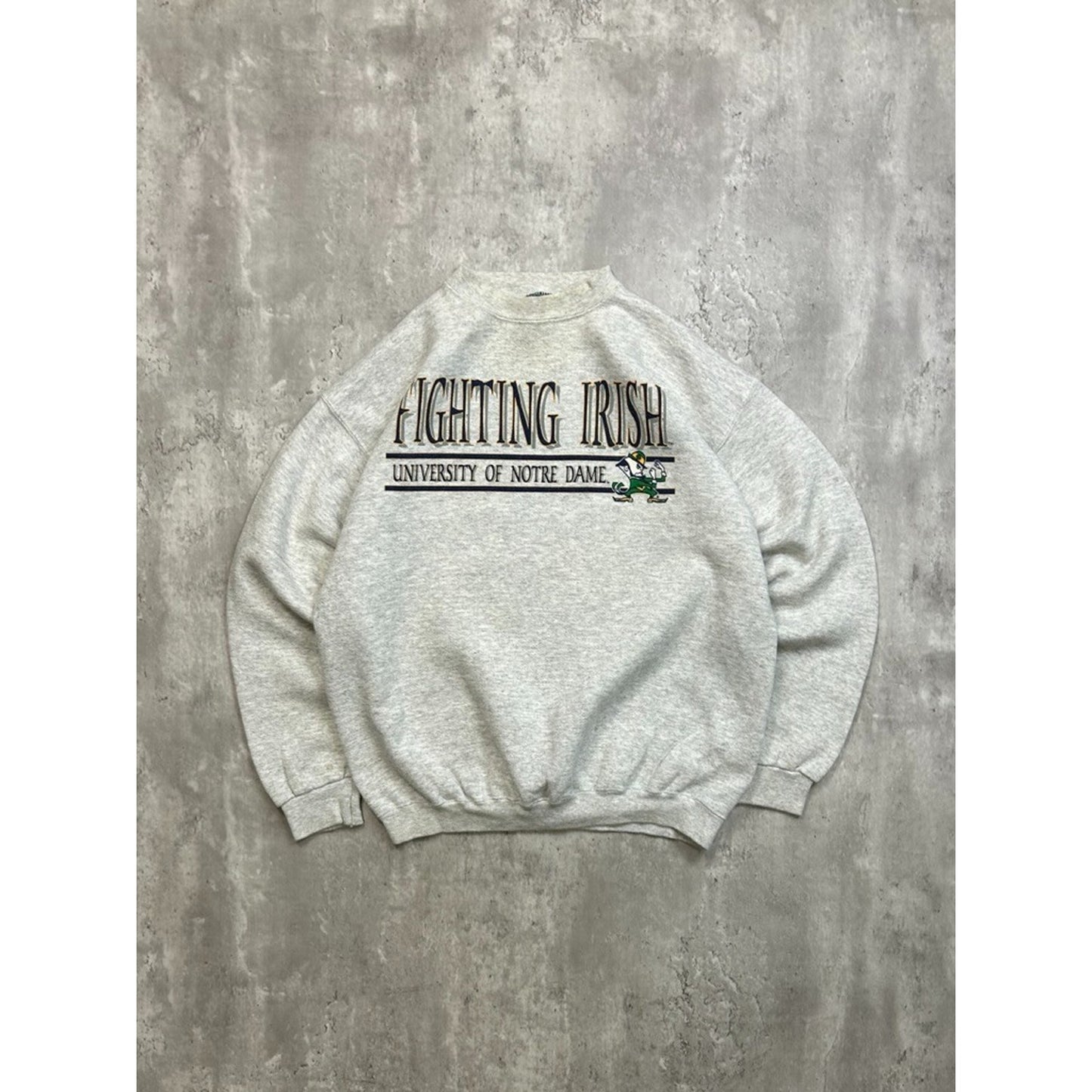 Vintage 90s Notre Dame Fighting Irish NCAA Graphic Spellout Sweatshirt Sz Large