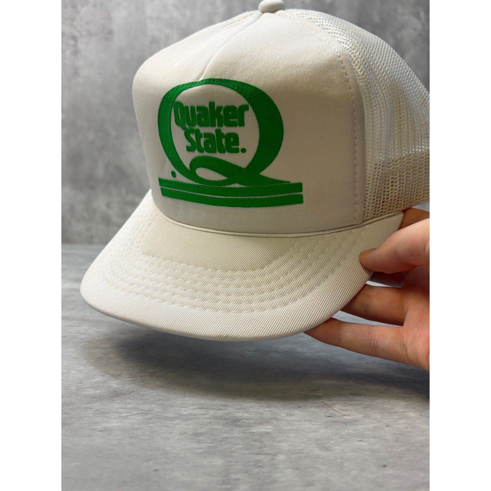 Vintage 80s Quaker State Graphic Logo White Trucker Snapback Hat OSFA
