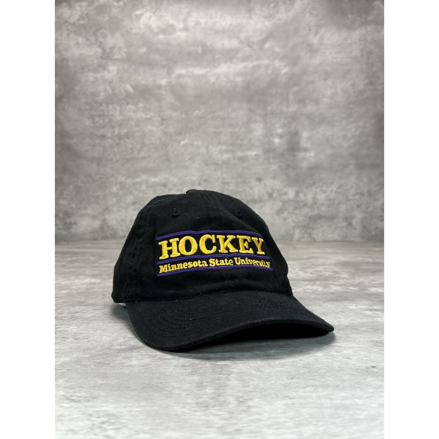 Vintage Minnesota State Hockey NCAA Embroidered Spellout Snapback Hat OSFA