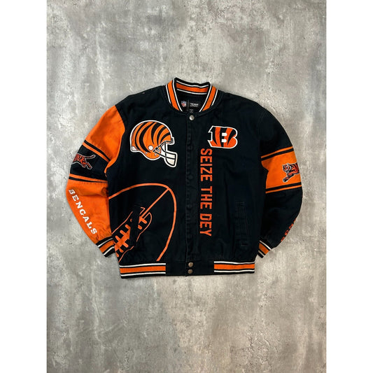 Cincinnati Bengals NFL Embroidered Logo Canvas Bomber Jacket Size Large