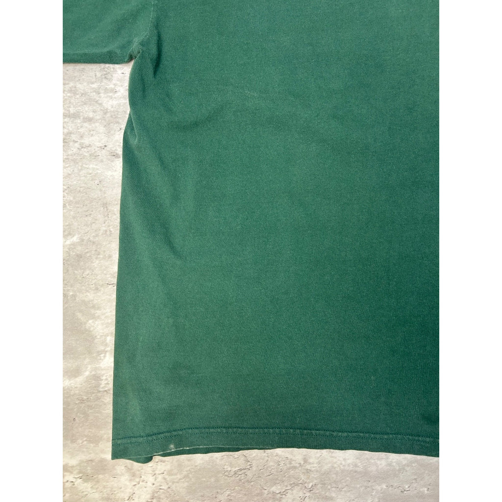 Vintage 1997 Green Bay Packers NFL Spellout Logo Graphic T-Shirt Size Large