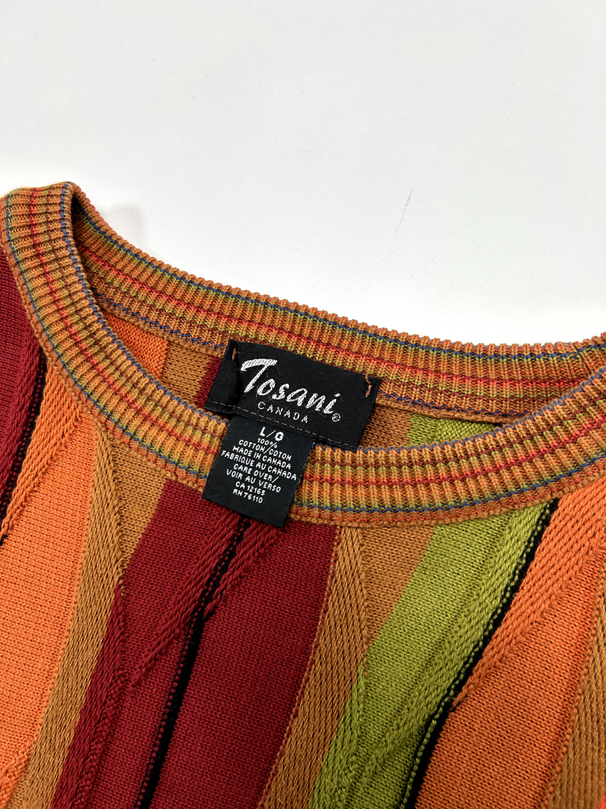 Vintage 90s Tosani Coogi Style Absrtact Cropped 3D Knit Sweater Size Small