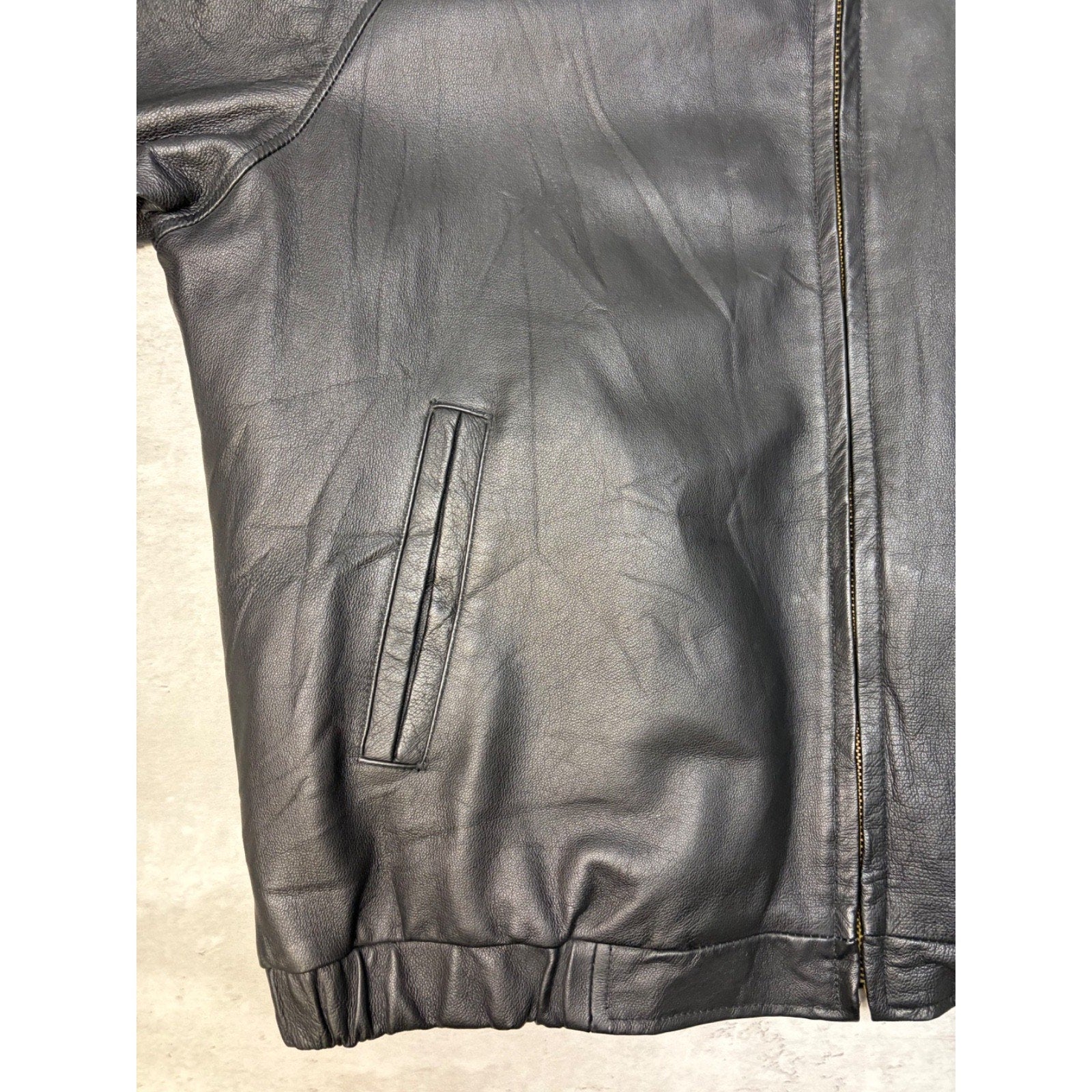 Vintage St. Johns Bay Quilted Lined Full Zip Leather Bomber Jacket Size XL