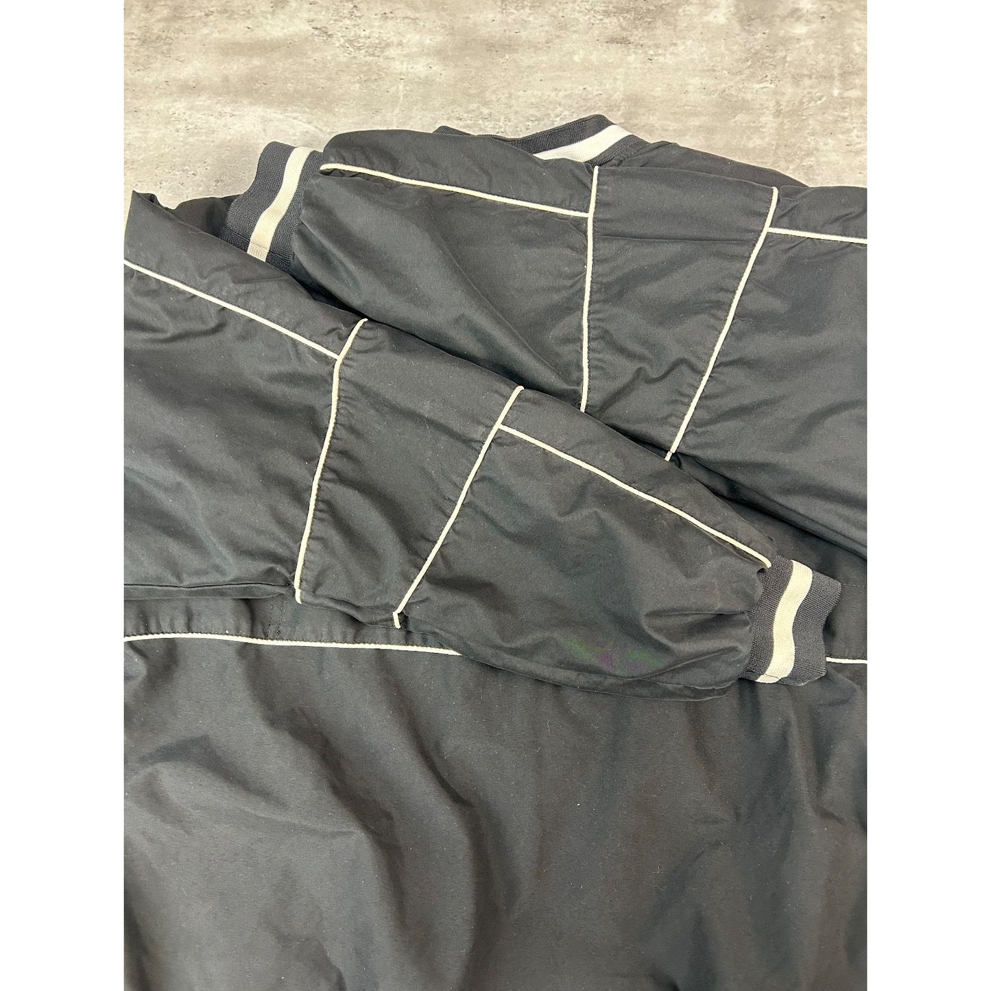 Vintage 2000 Nike Embroidered Swoosh Nylon Windbreaker Jacket Size XL