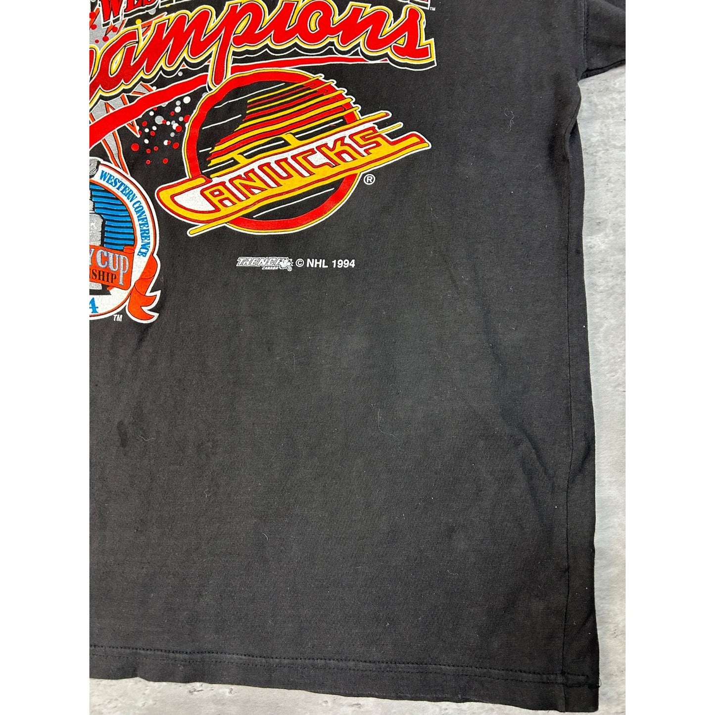 VTG 1994 Vancouver Canucks NHL Western Conference Champs T-Shirt Size Large