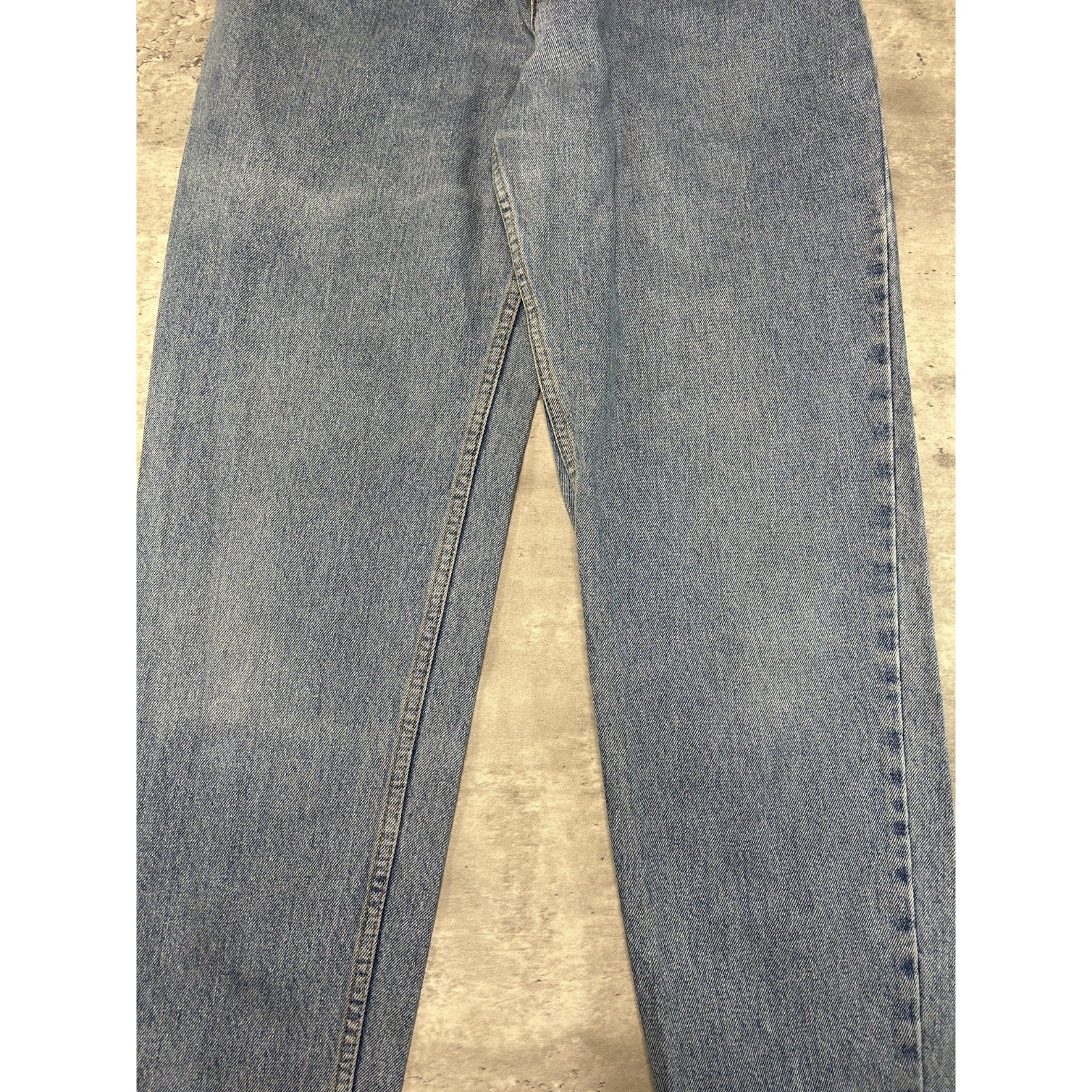 Vintage 90s Womens Levis 550 Red Tab Light Wash Denim Pants Size 33 Blue