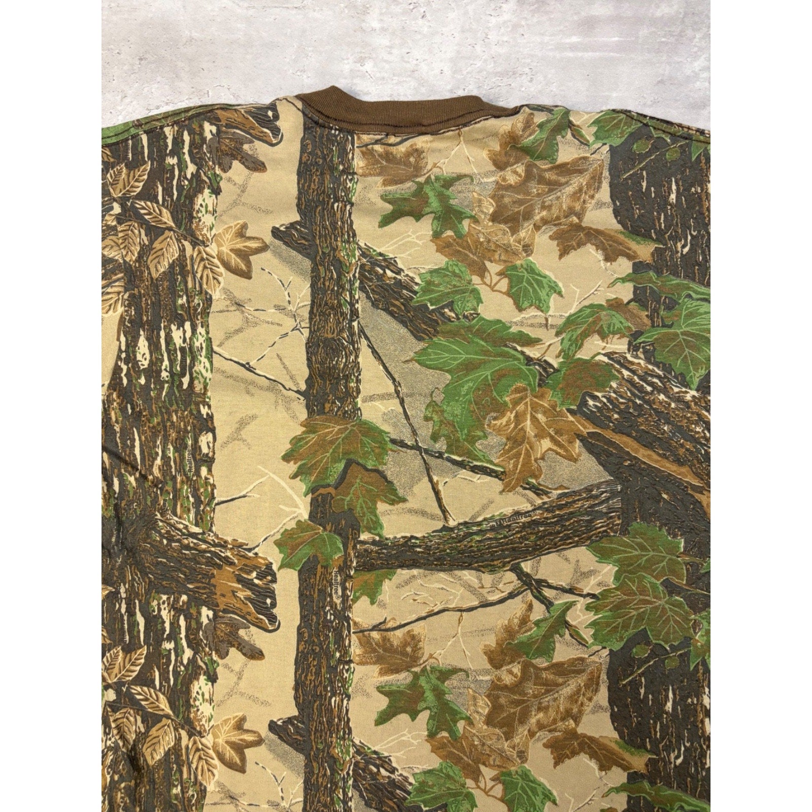 Vintage Realtree Camo Hunting T-Shirt Size Large