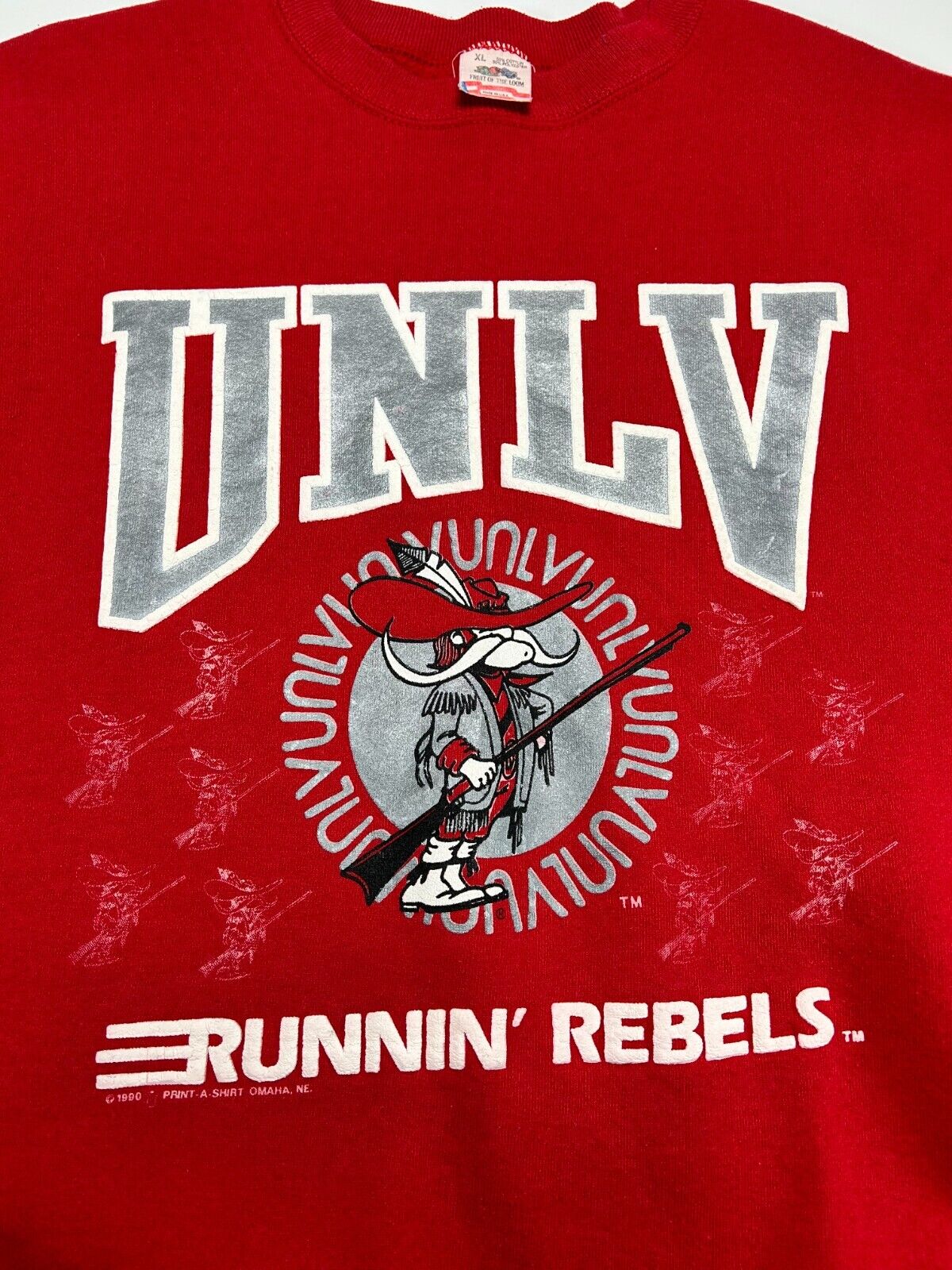 Vintage 90s UNLV Running Rebels NCAA Collegiate Spell Out Sweatshirt Size XL Red