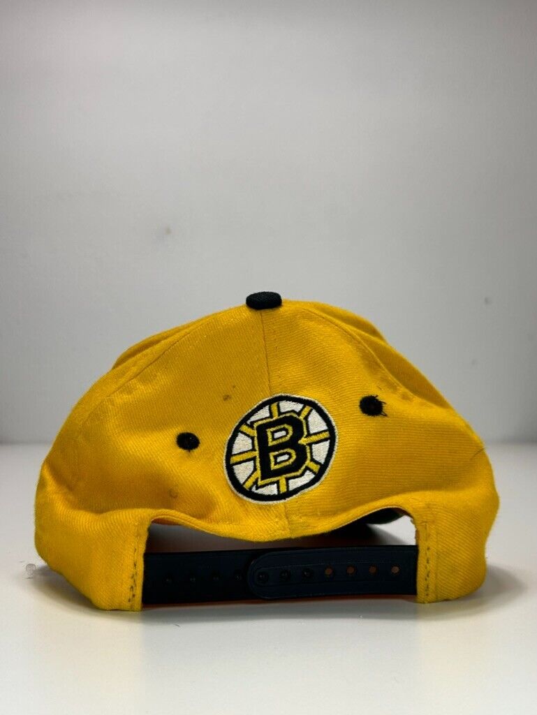 Vintage 90s Boston Bruins NHL Big Spell Out Snapback Hat OSFA