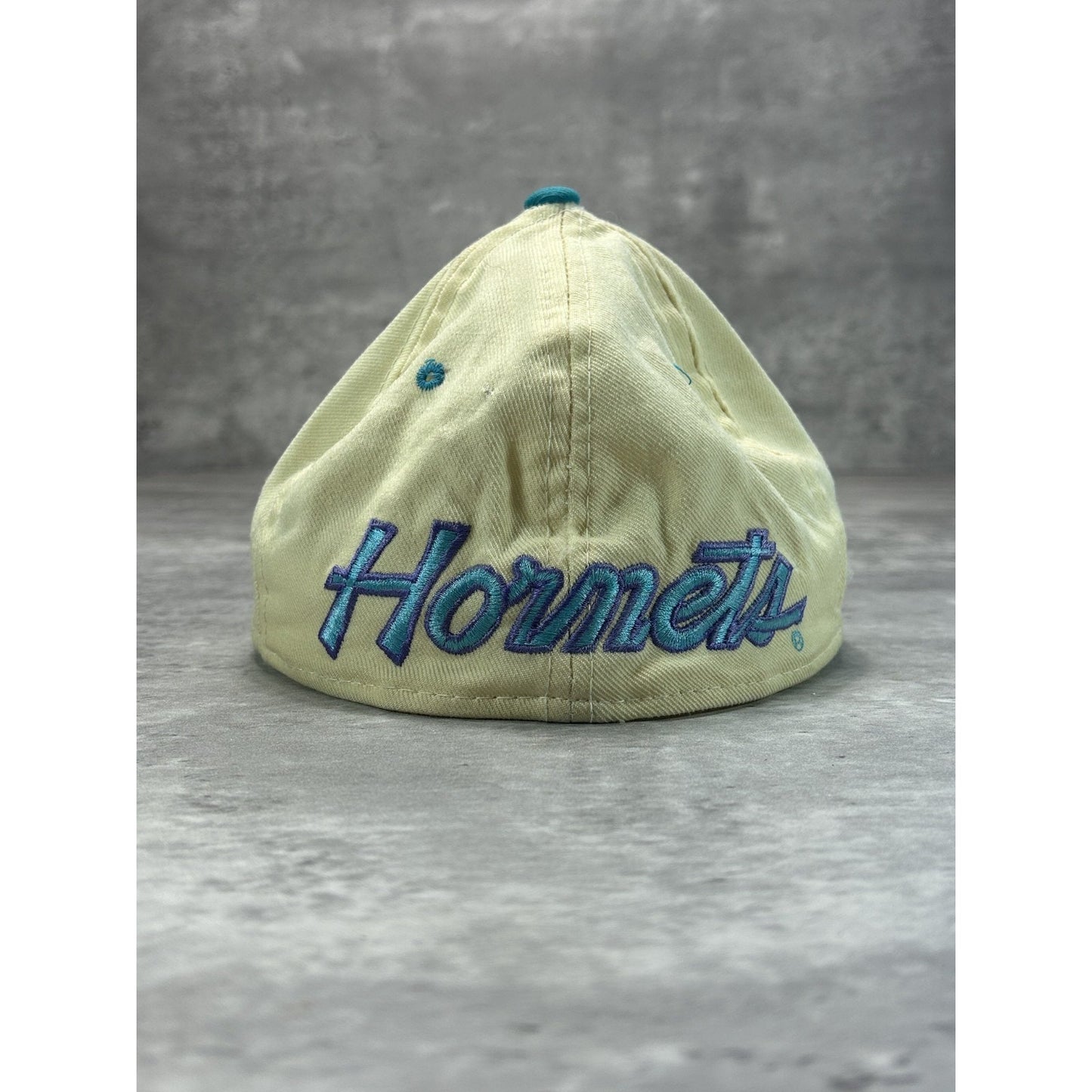 Vintage 90s Charlotte Hornets NBA Sports Specialties Back Script Fitted Hat Sz 7