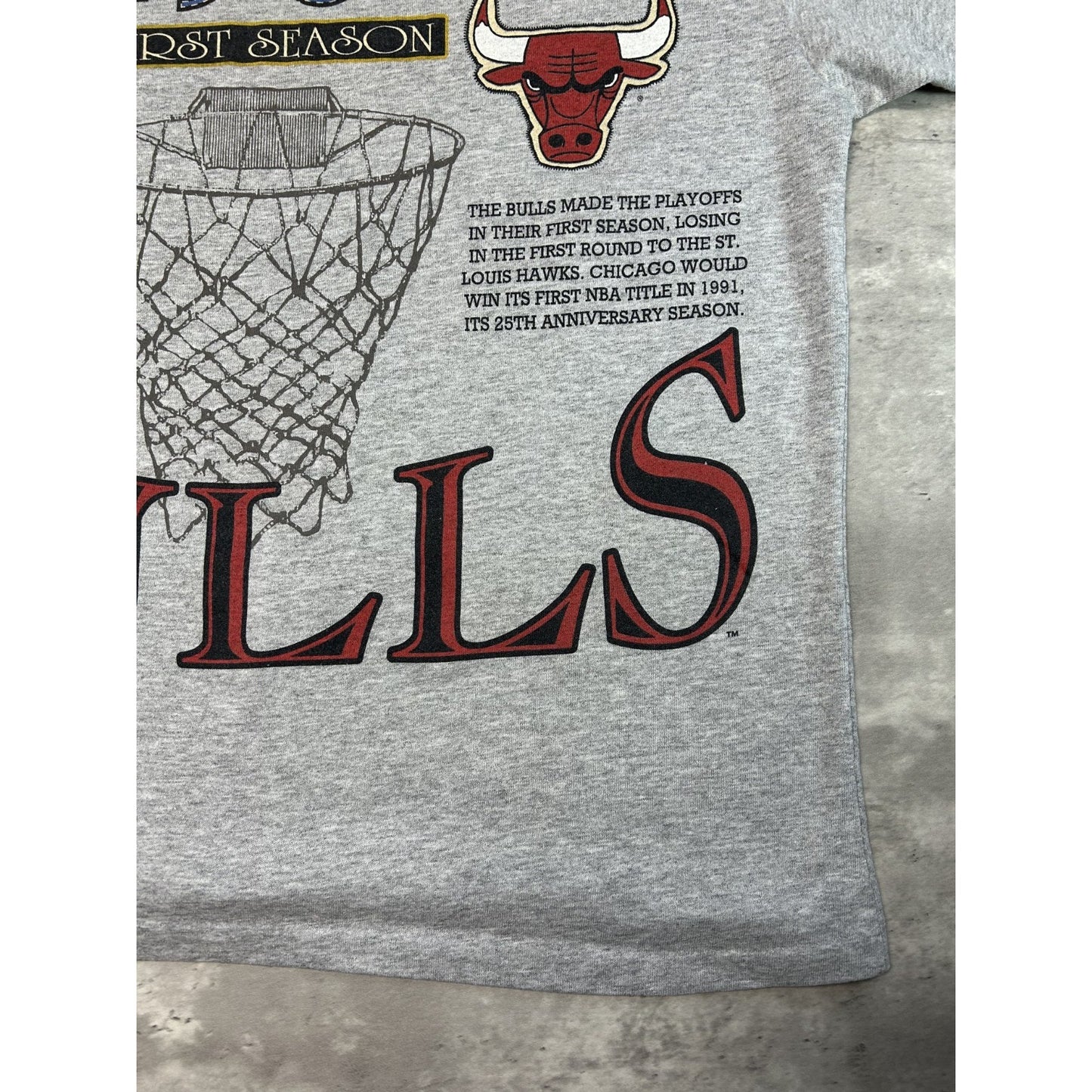 Vintage 90s Chicago Bulls NBA Graphic All Over Print 3/4 Sleeve T-Shirt Size XL