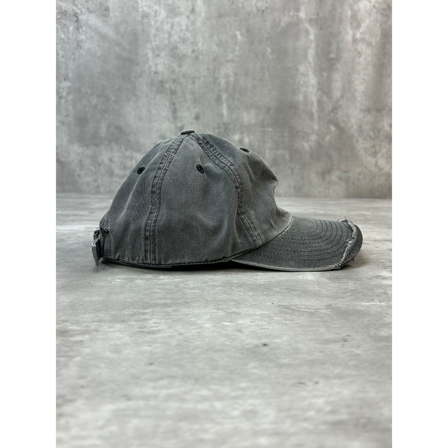 Vintage 90s Nike Embroidered Swoosh Distressed Snapback Hat OSFA