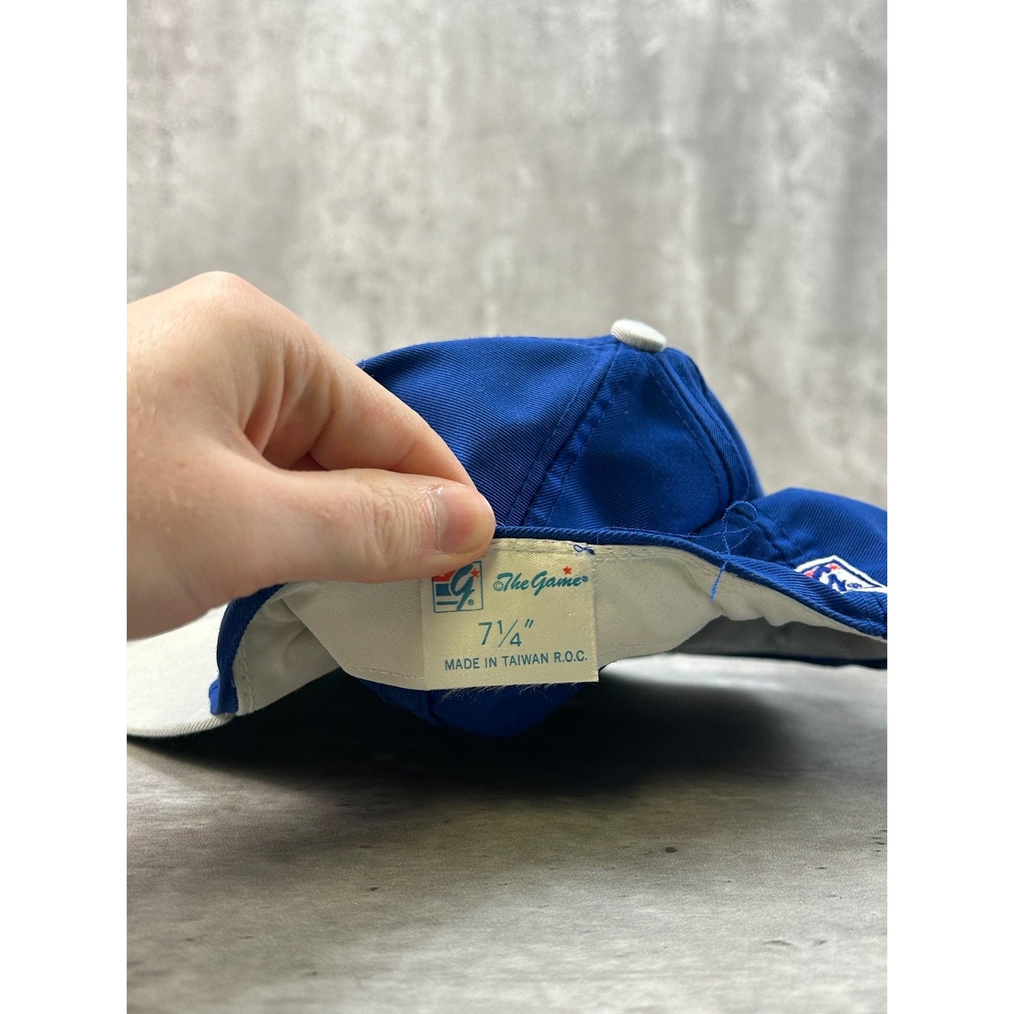 Vintage 90s Detroit Lions NFL Embroidered Logo Football Fitted Hat Size 7 1/4