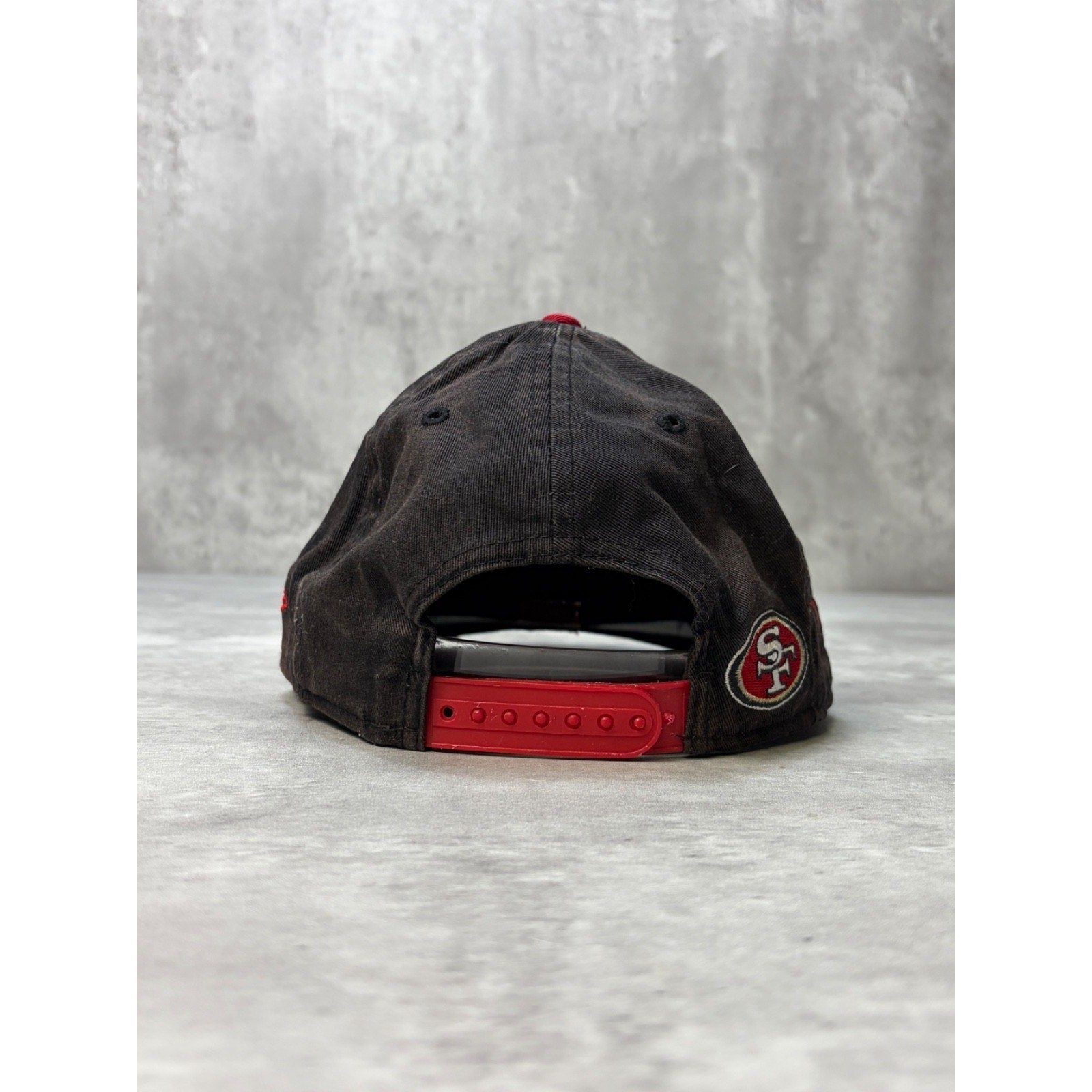 Vintage San Francisco 49ers NFL Embroidered Logo Spellout Snapback Hat OSFA