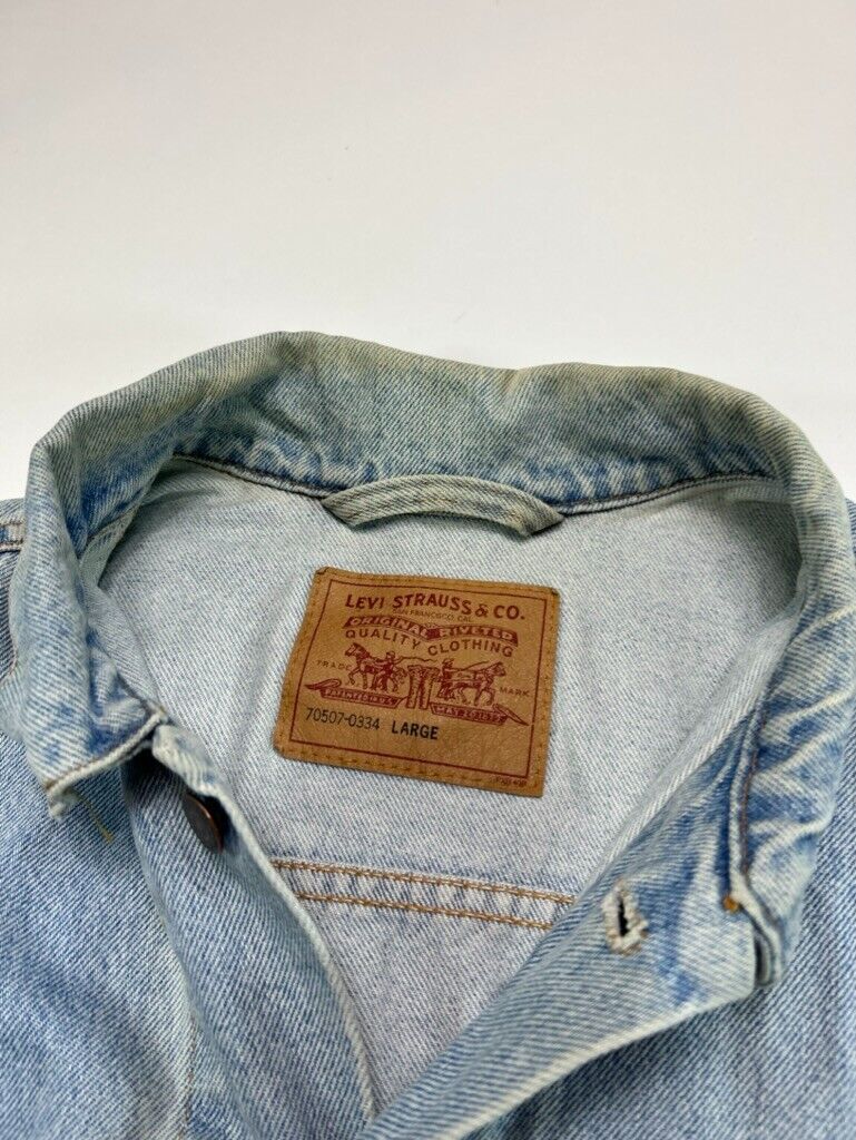 Vintage Levis Red Tab Light Wash Denim Trucker Jacket Size Large