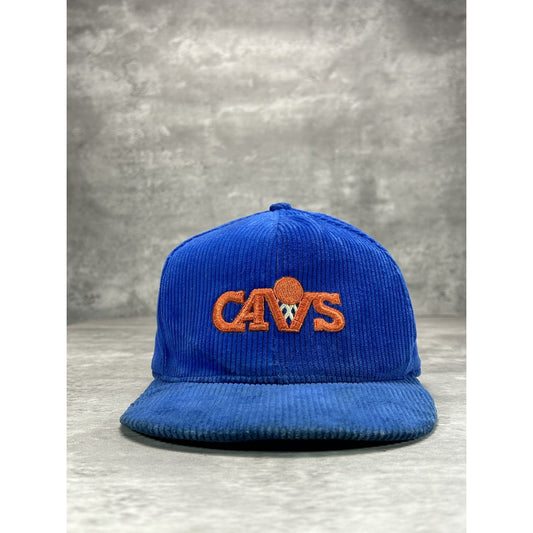VTG 90s Cleveland Cavaliers NBA Embroidered Spellout Corduroy Snapback Hat OSFA
