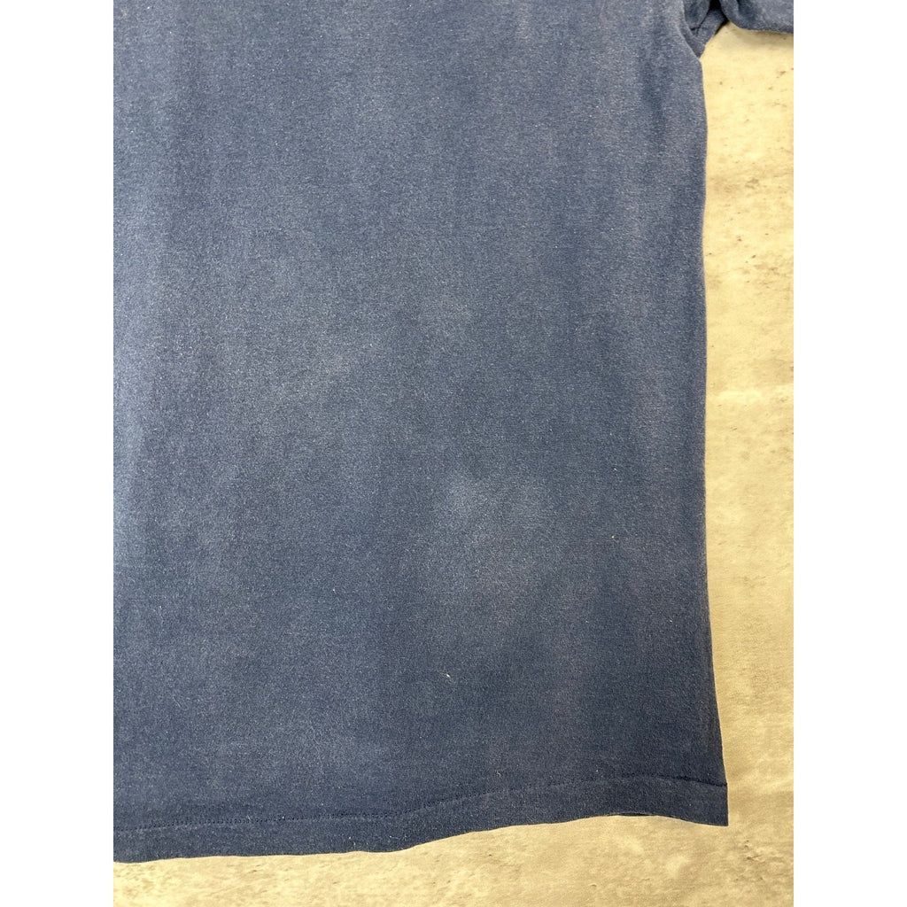 Vintage 1669 Dallas Cowboys NFL On Fox Spellout Graphic T-Shirt Size Large