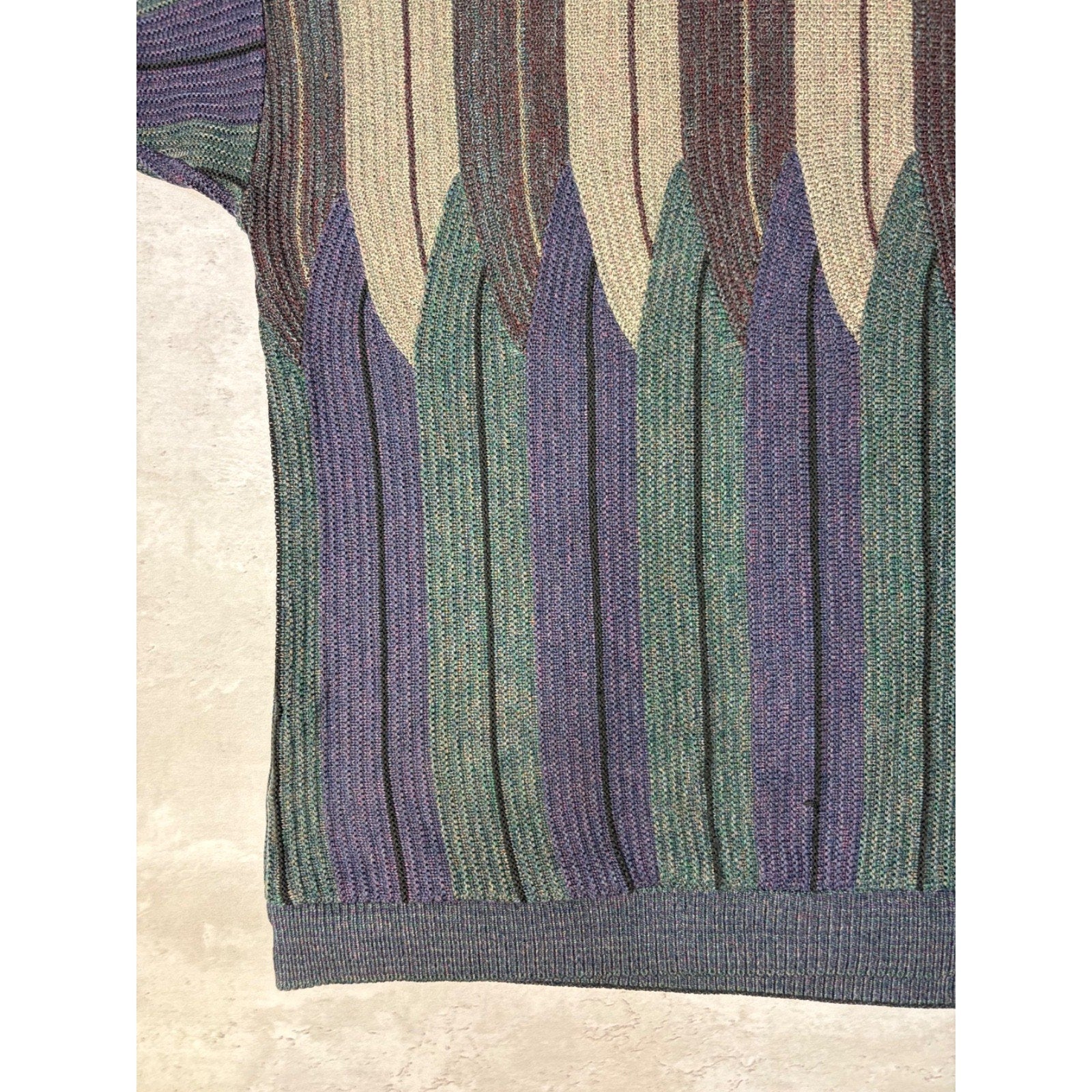 Vintage 90s Abstract Striped Pullover Knit Sweater Size Large