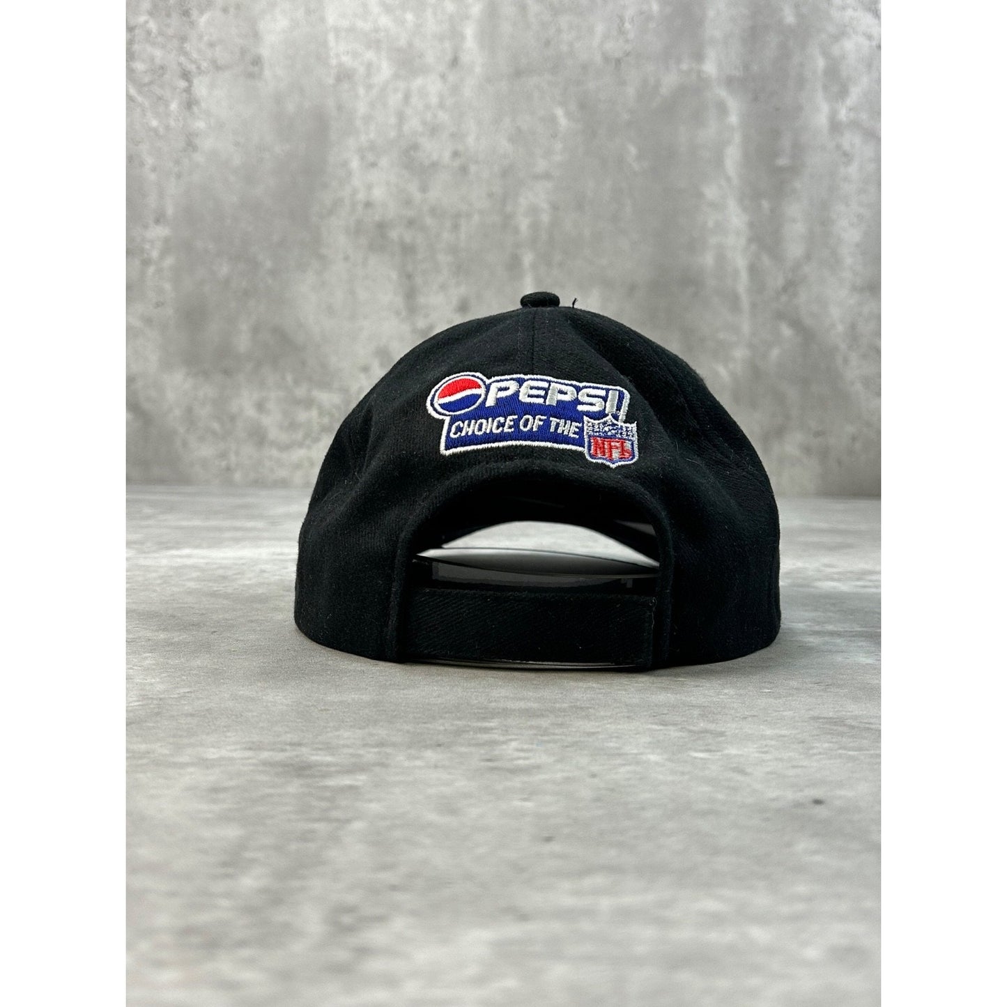 Vintage 2003 Raiders Vs Buccaneers NFL Super Bowl Strapback Hat OSFA