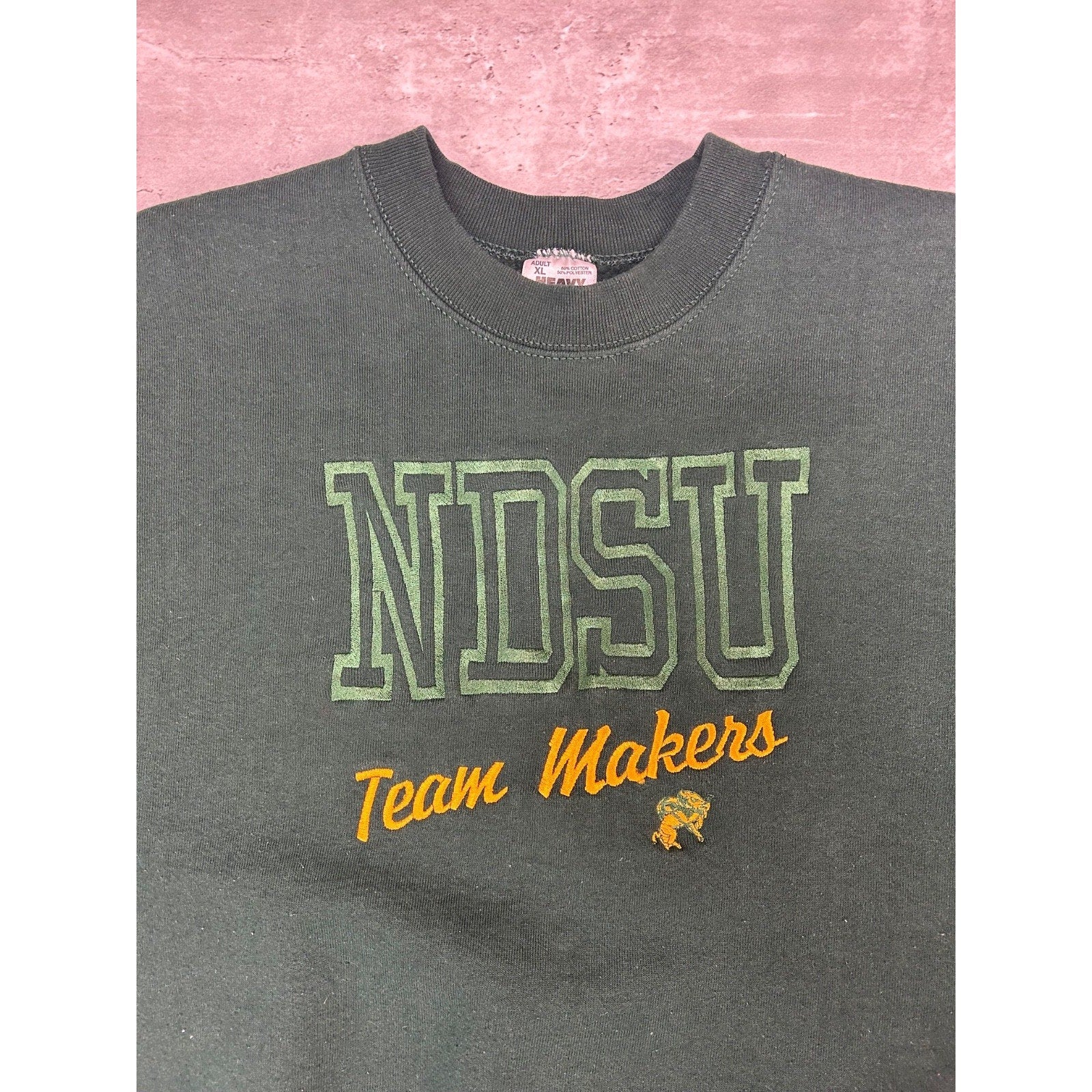 Vintage 90s NDSU Bisons NCAA Embroidered Spellout Collegiate Sweatshirt Size XL