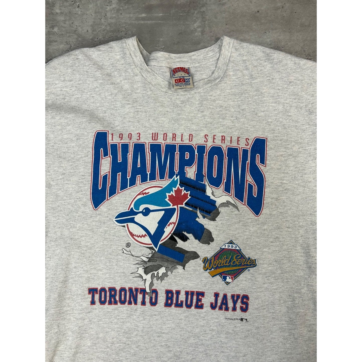 Vintage 1993 Toronto Blue Jays MLB World Series Champs Chest Buster T-Shirt XL