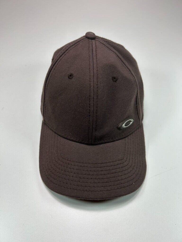 Vintage Y2K Oakley Logo Spellout Fitted Hat S/M Brown