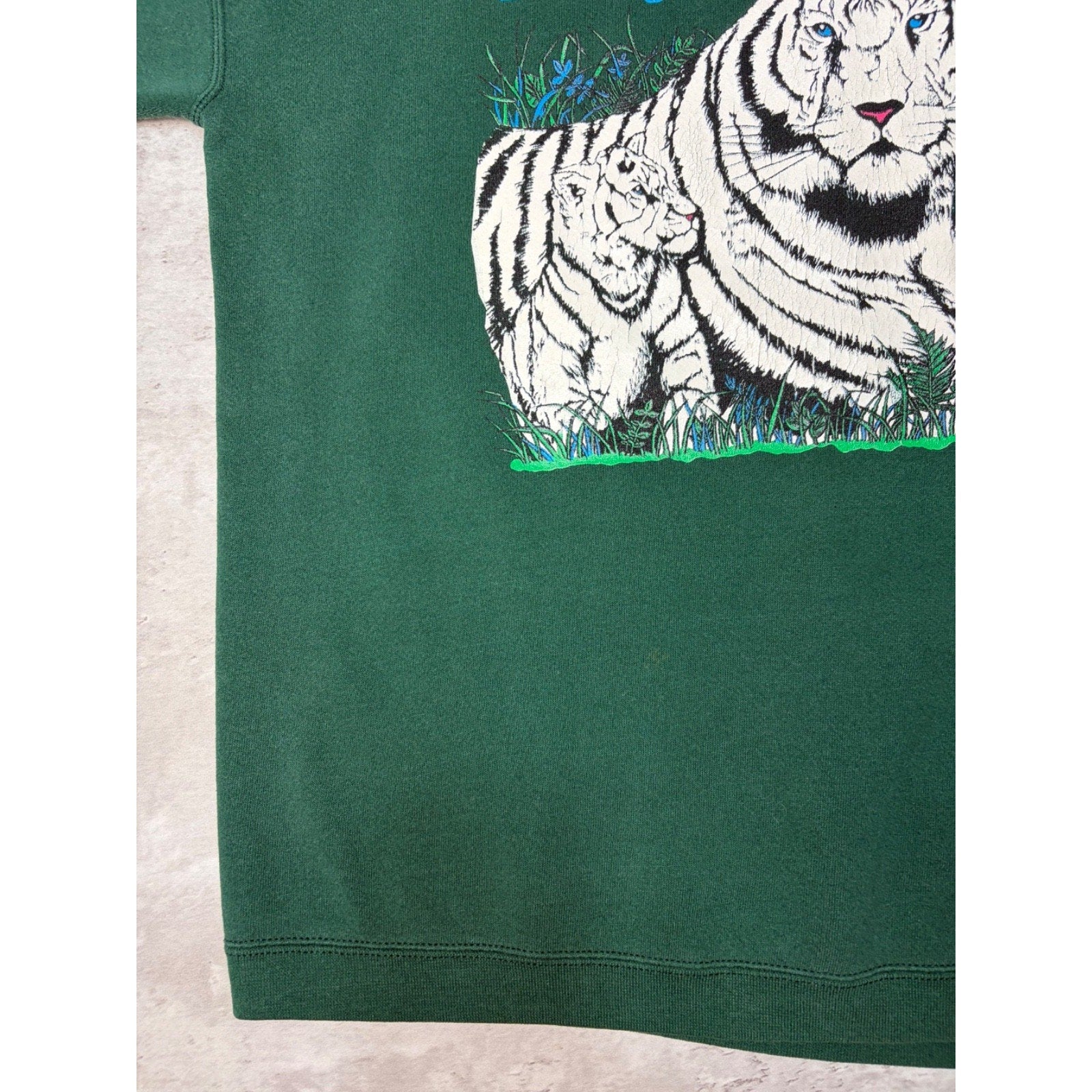 Vintage Las Vegas White Tiger Animal Graphic Nature Sweatshirt Size XL