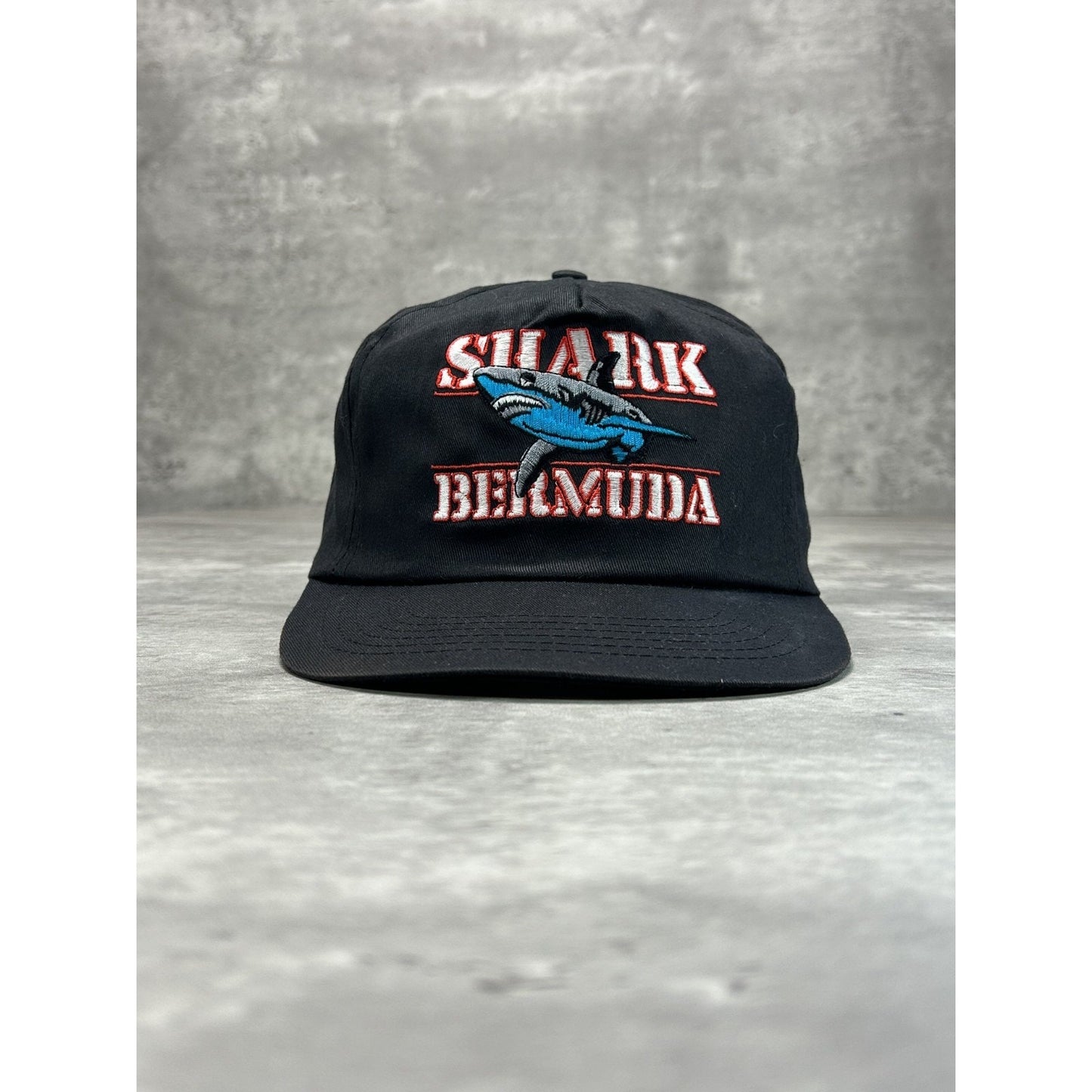 Vintage 90s Bermuda Embroidered Shark Destination Snapback Hat OSFA Black