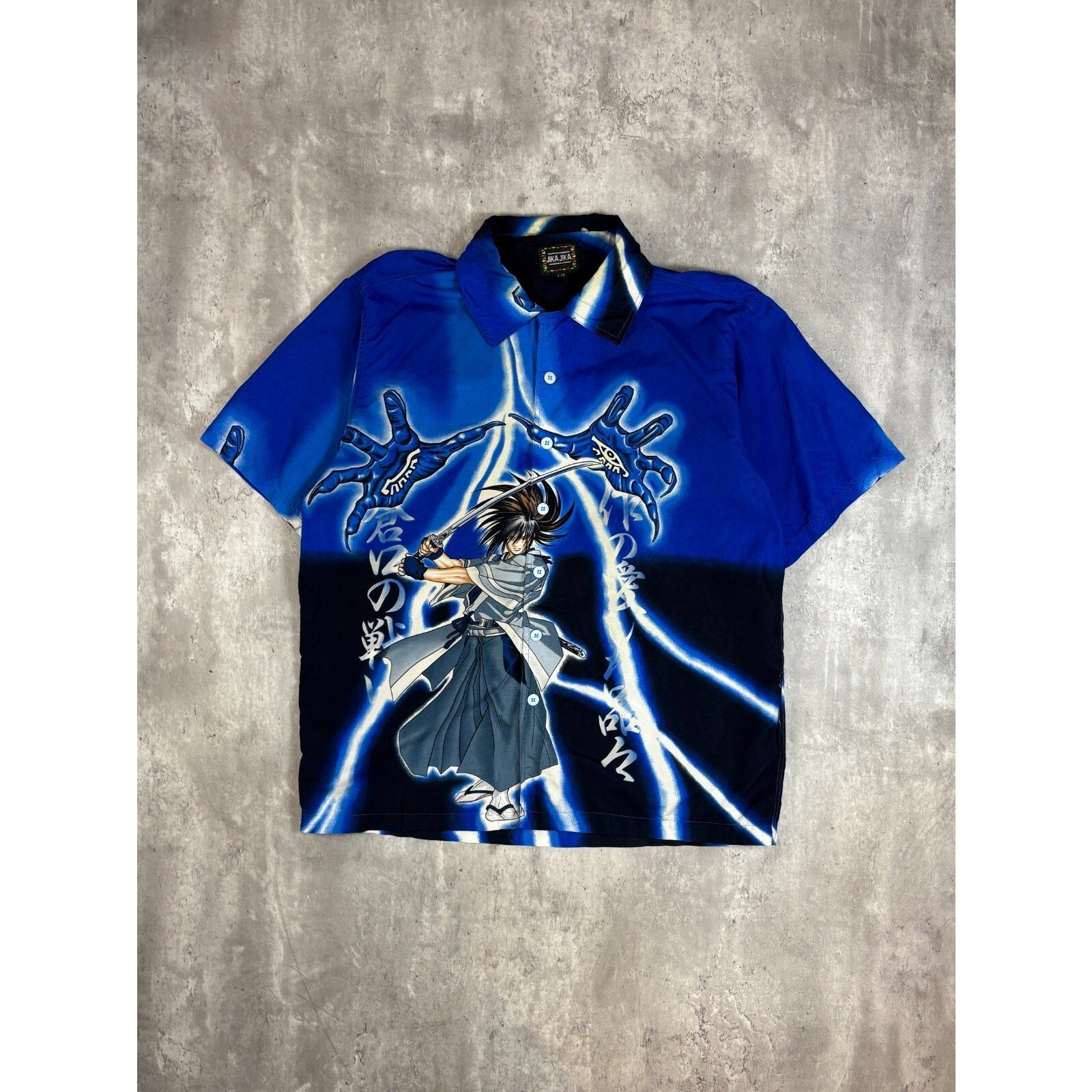 Vintage Y2K Anime Samurai All Over Print Short Sleeve Button Up Shirt Size Large