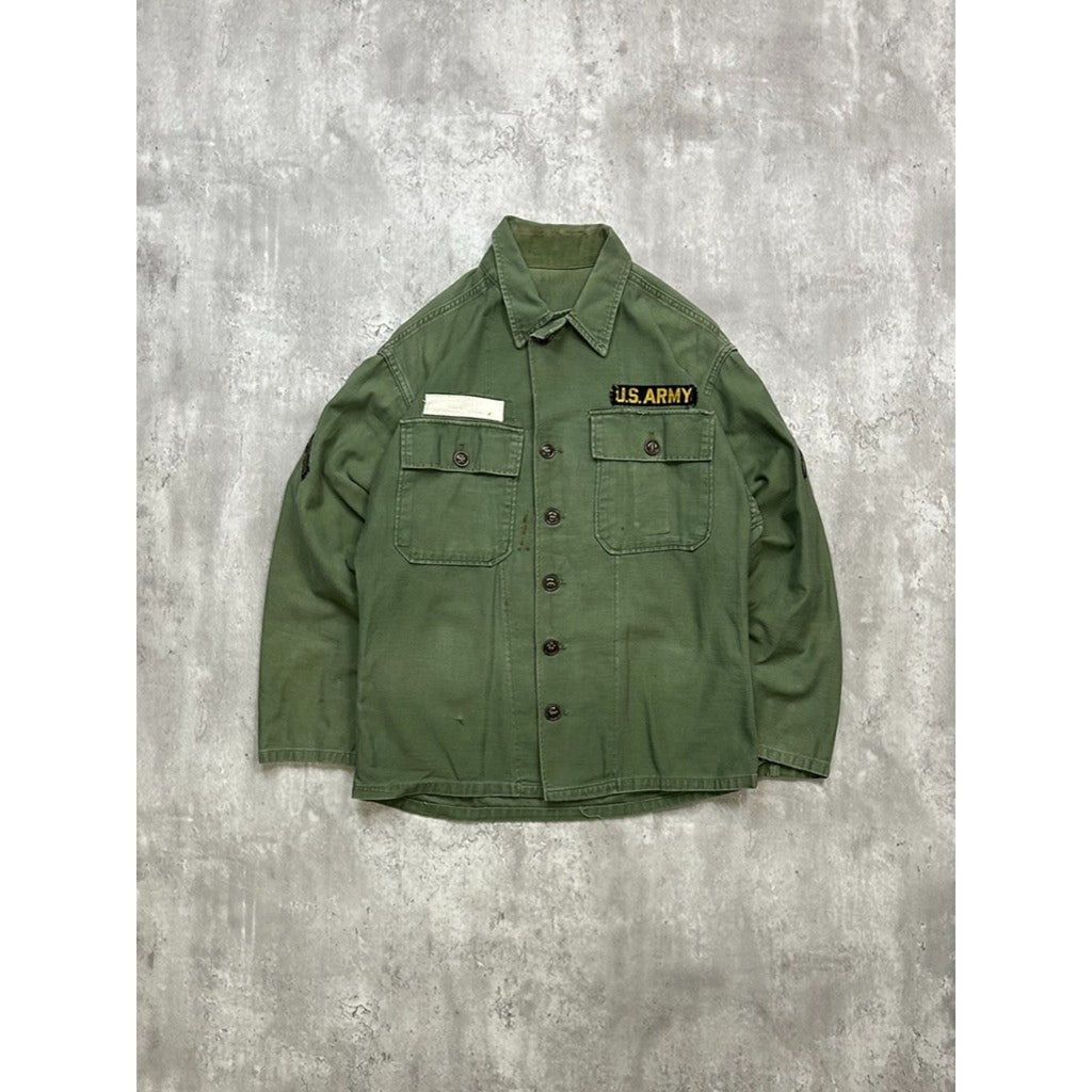 Vintage 1960s US Military OG-107 Cotton Sateen Button Up Shirt Size Small