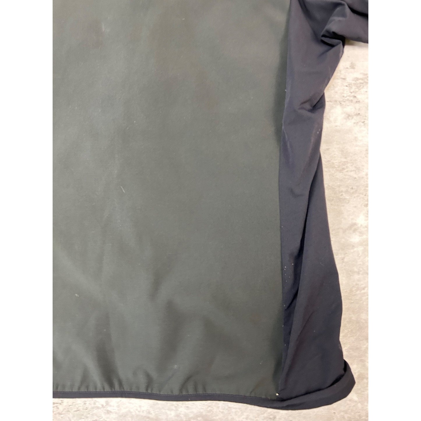 Vintage Patagonia Tonal Spellout Logo Nylon Full Zip Jacket Size Medium Black