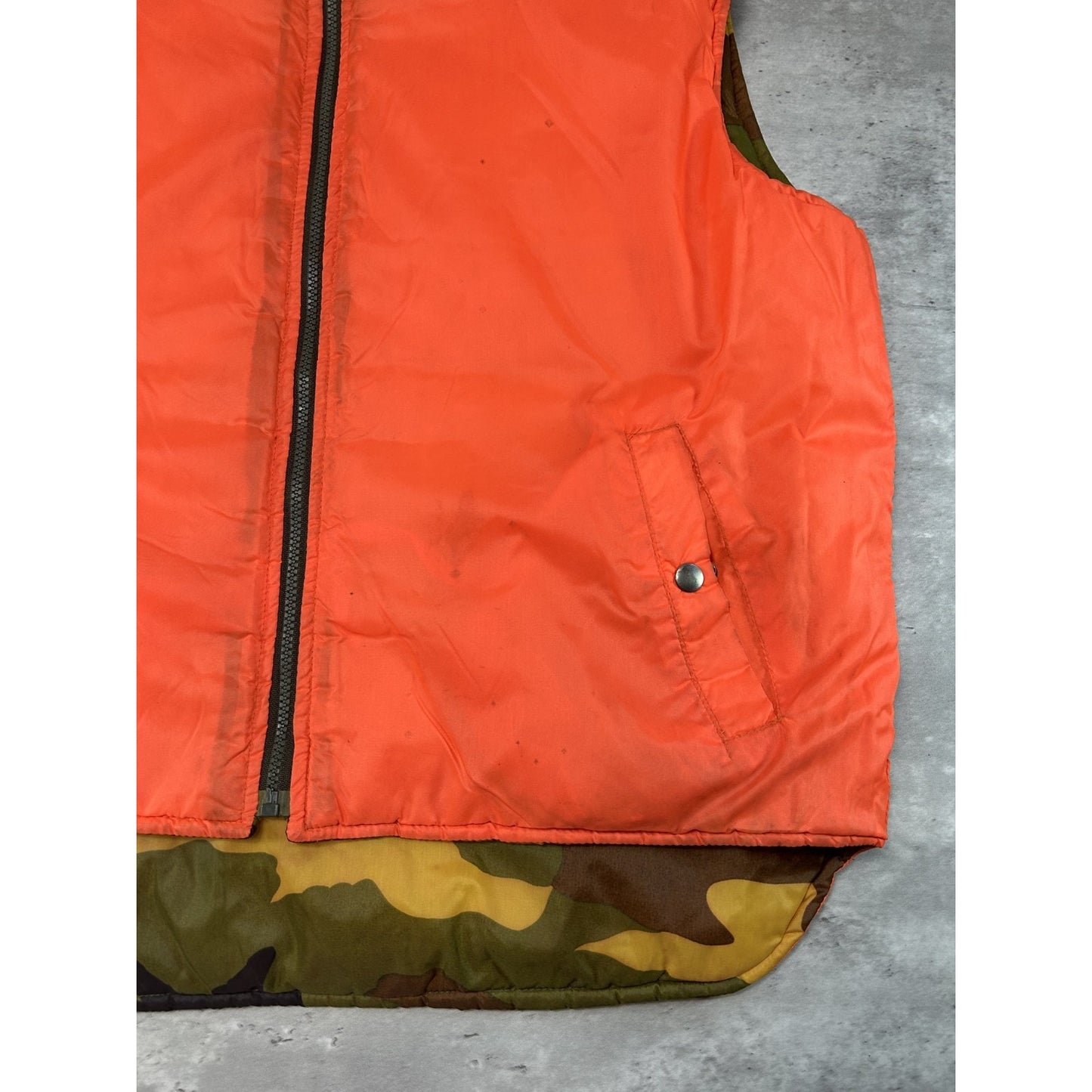Vintage 80s Winchester Camo Reversible Nylon Hunting Puffer Jacket Size Medium